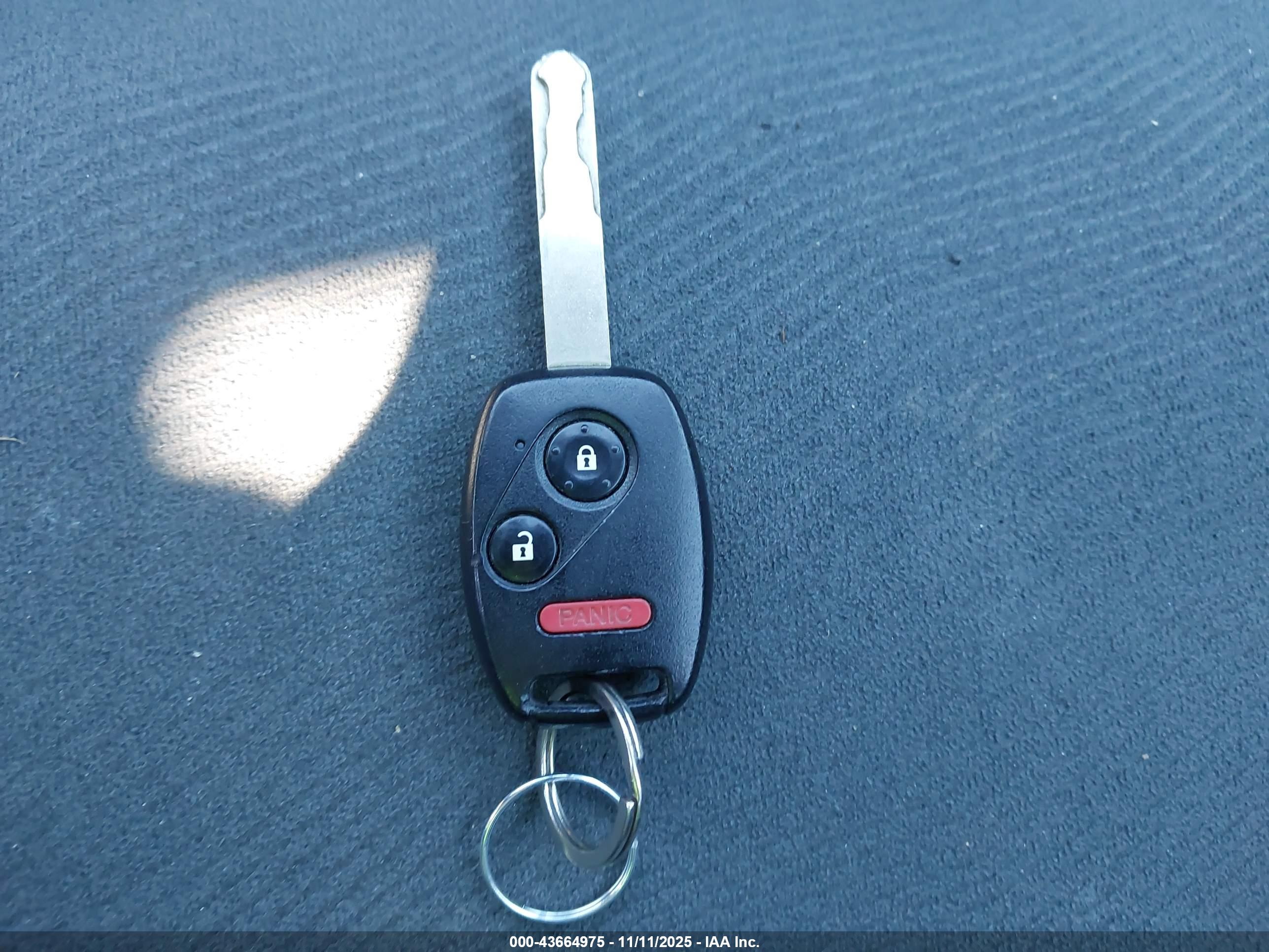 HONDA INSIGHT image 11