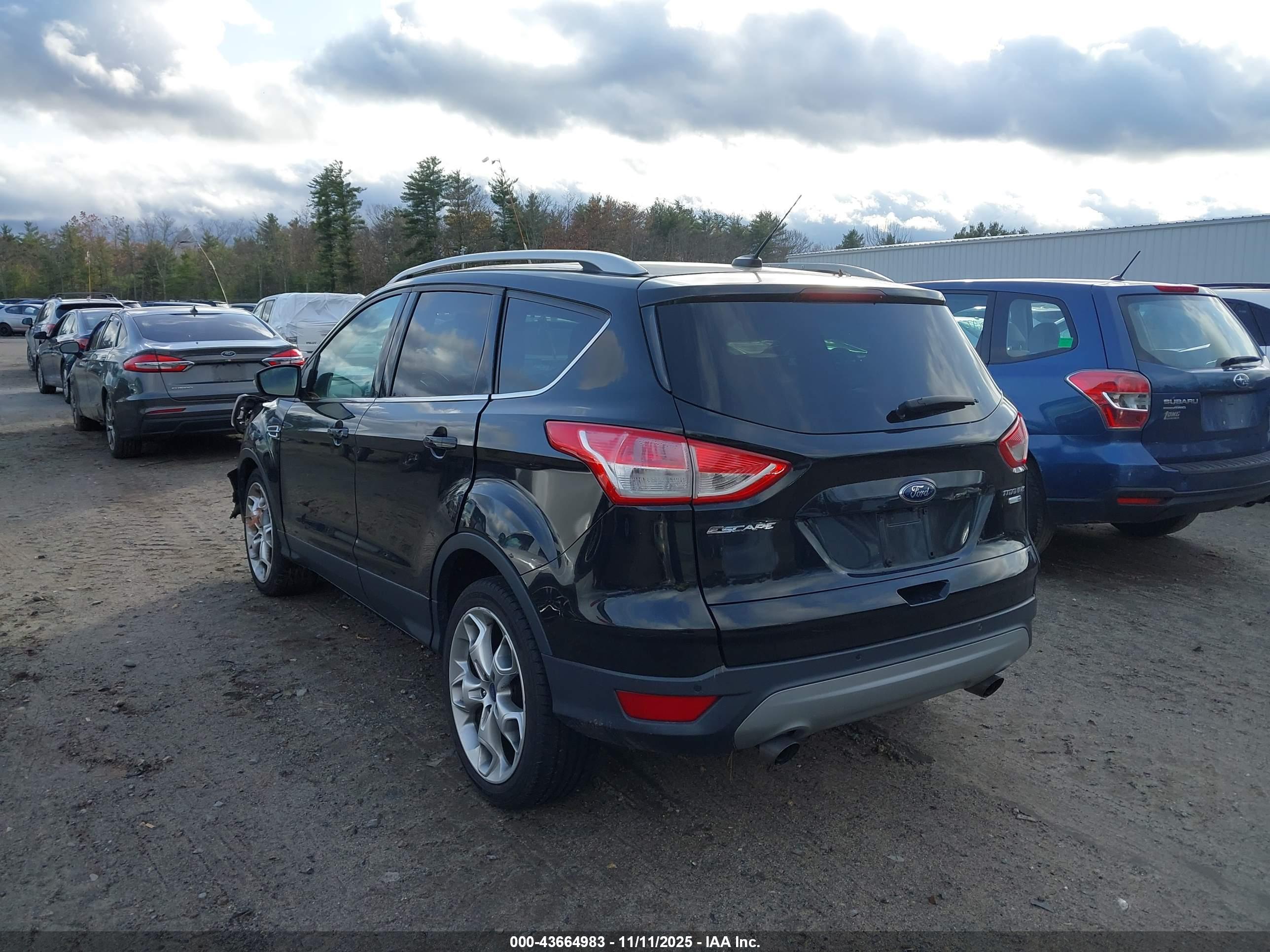 FORD ESCAPE image 3