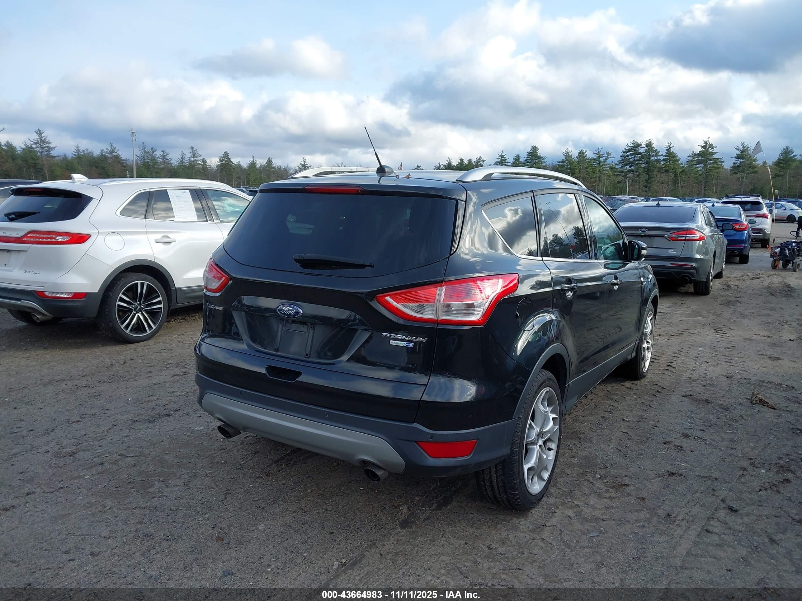 FORD ESCAPE image 4