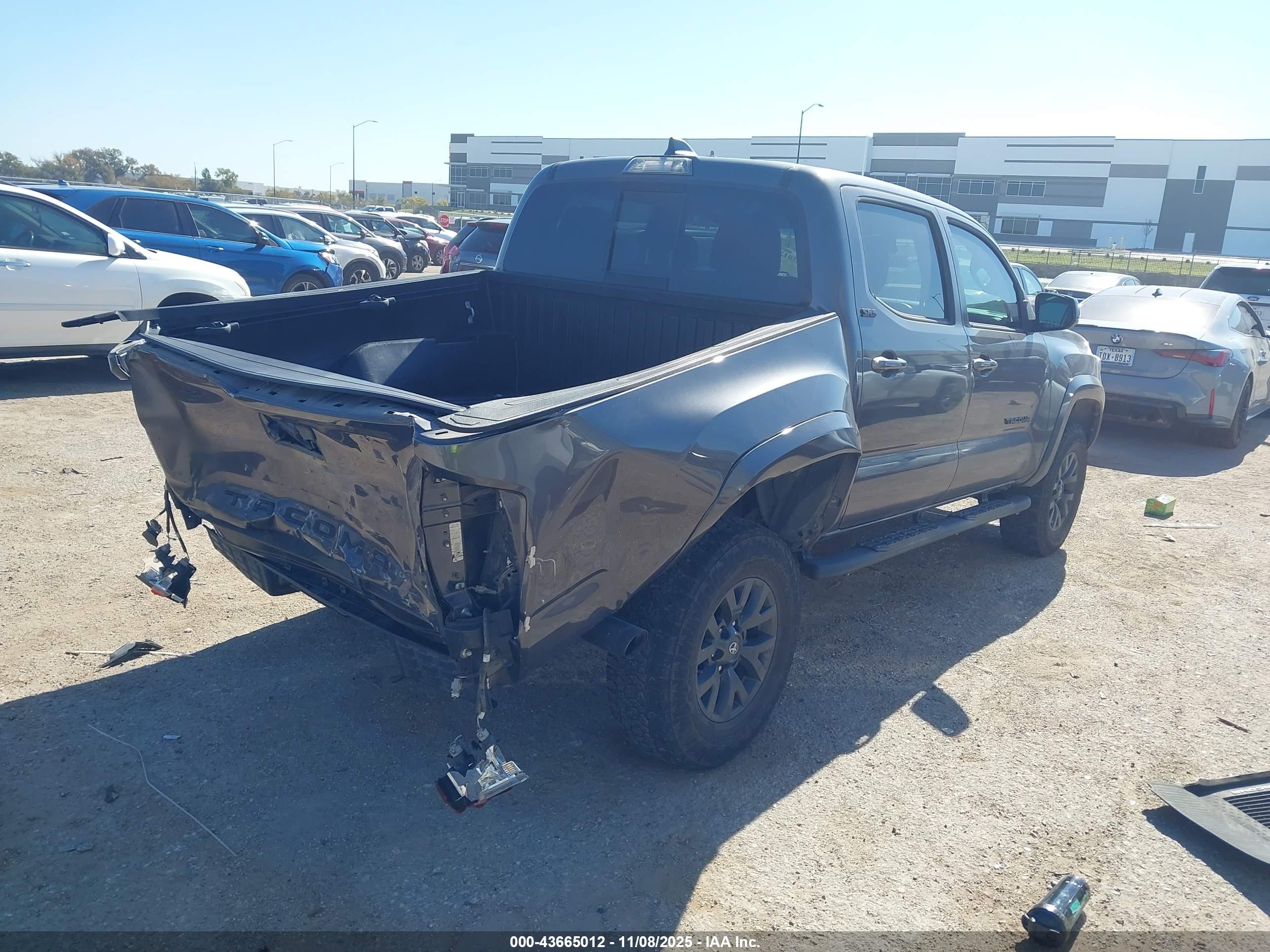 TOYOTA TACOMA image 4