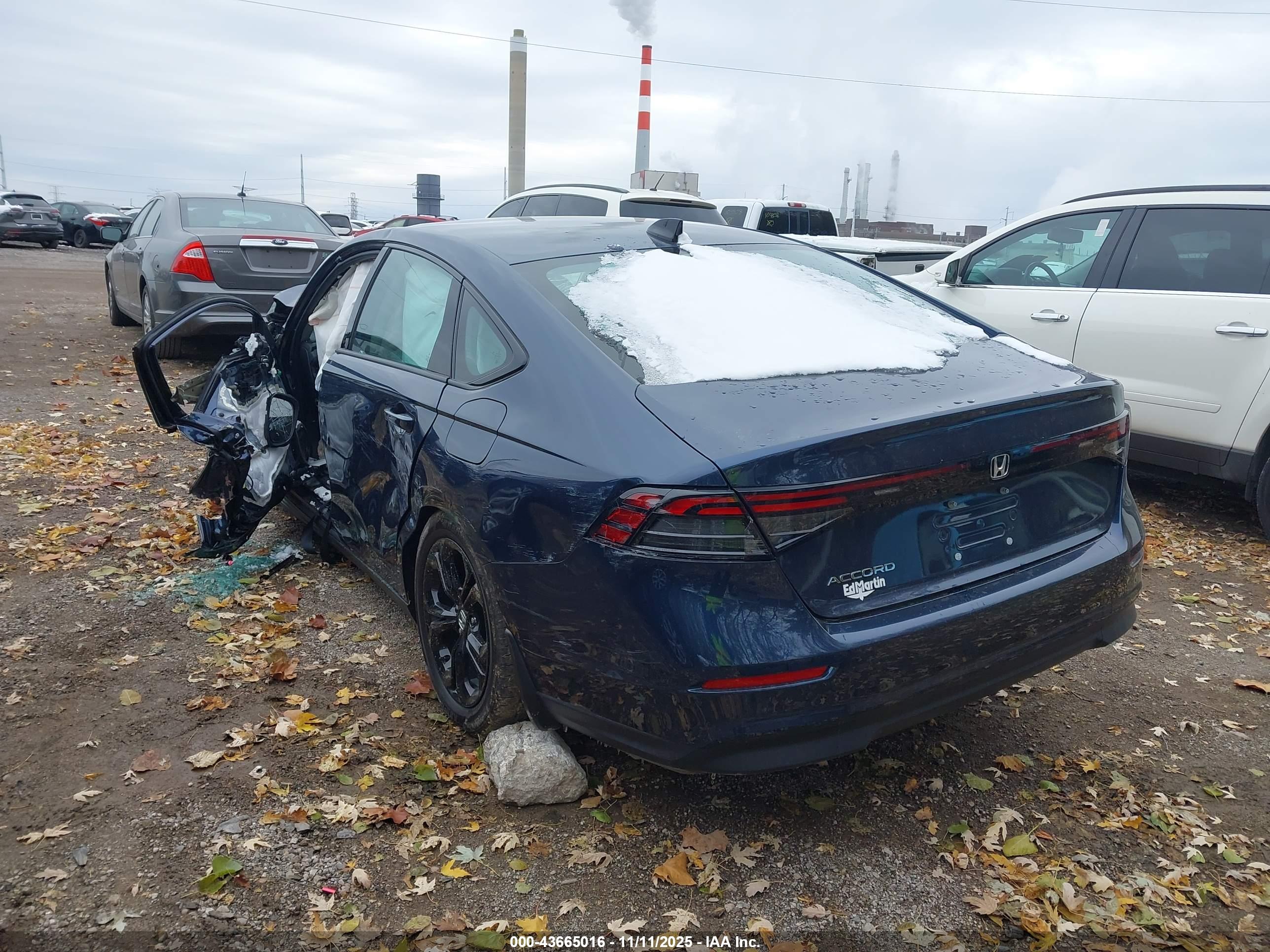 HONDA ACCORD image 3