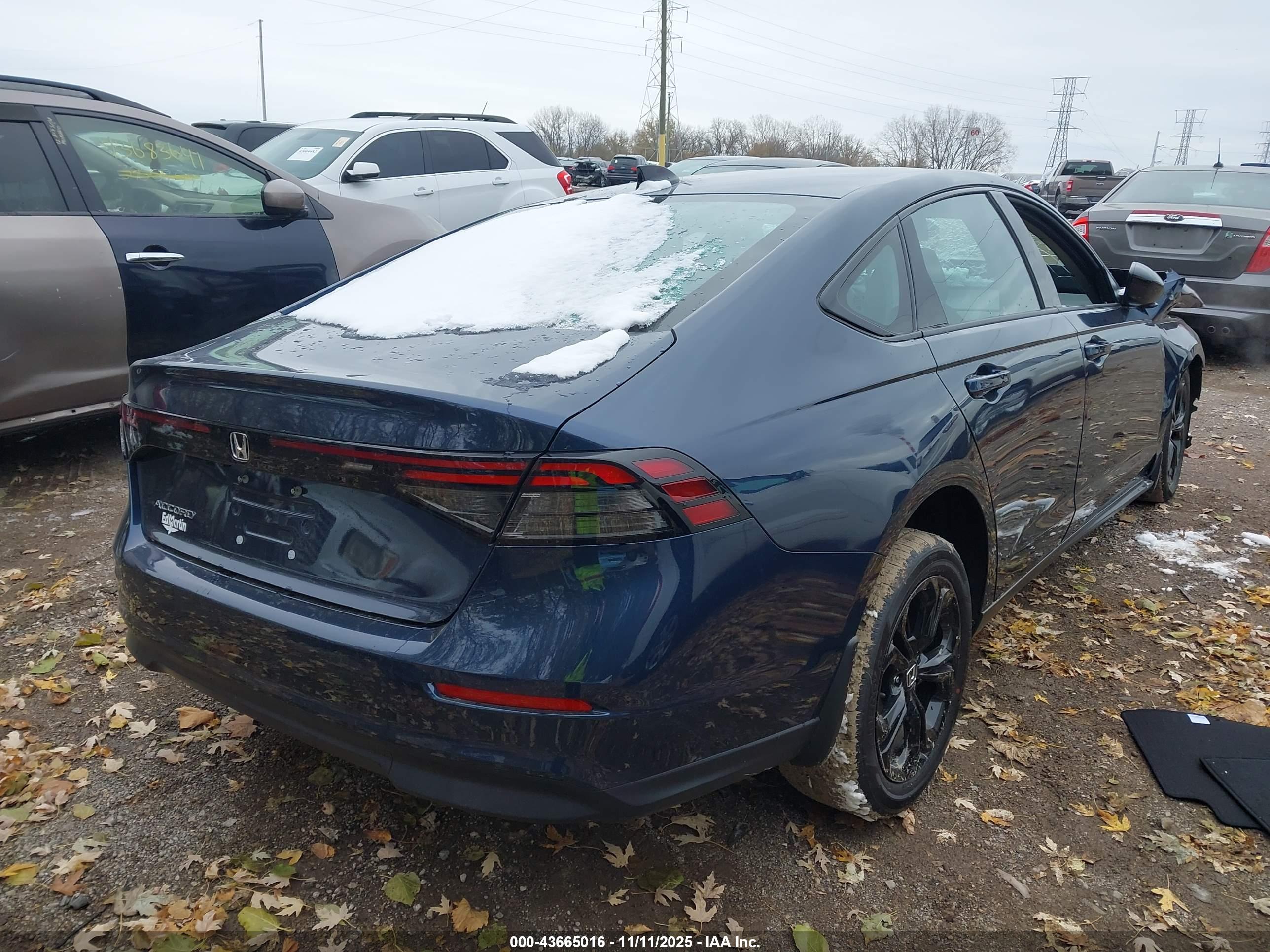 HONDA ACCORD image 4