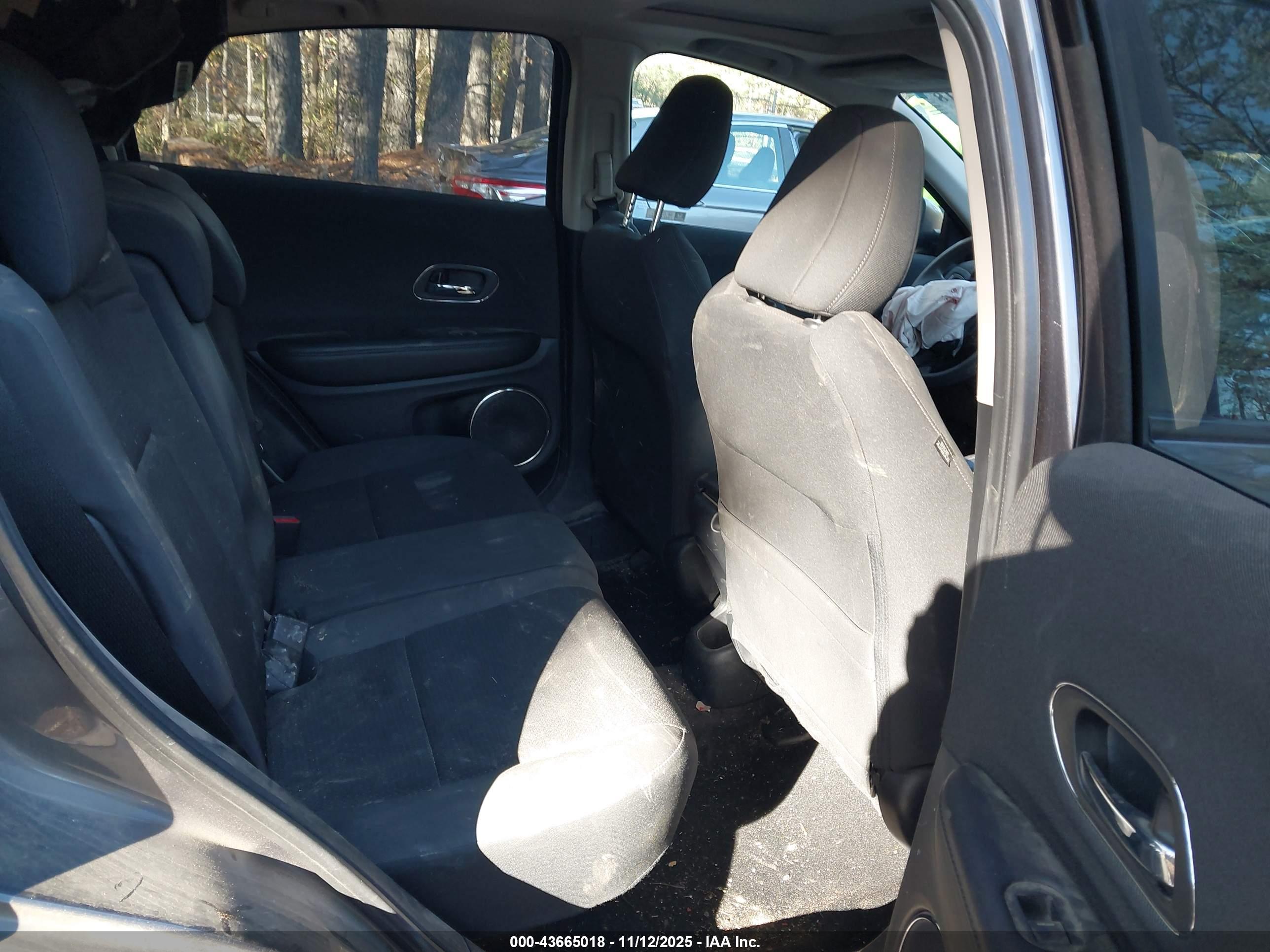 HONDA HR-V image 8