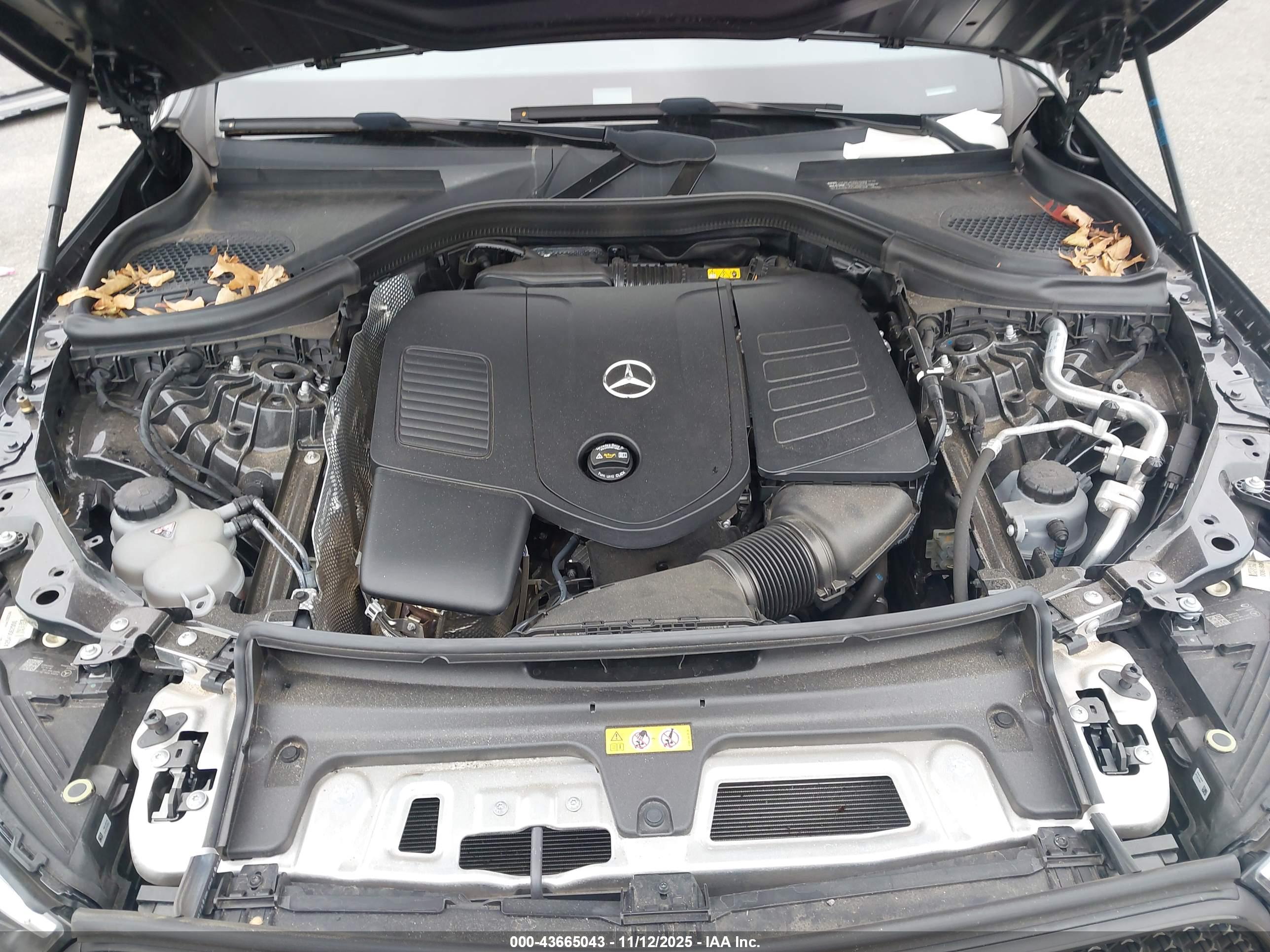 MERCEDES-BENZ GLC image 10