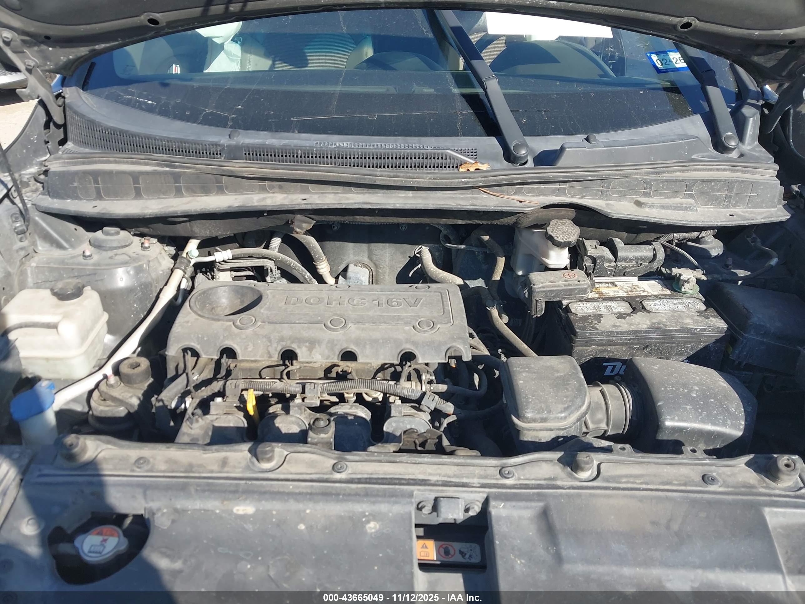HYUNDAI TUCSON image 10