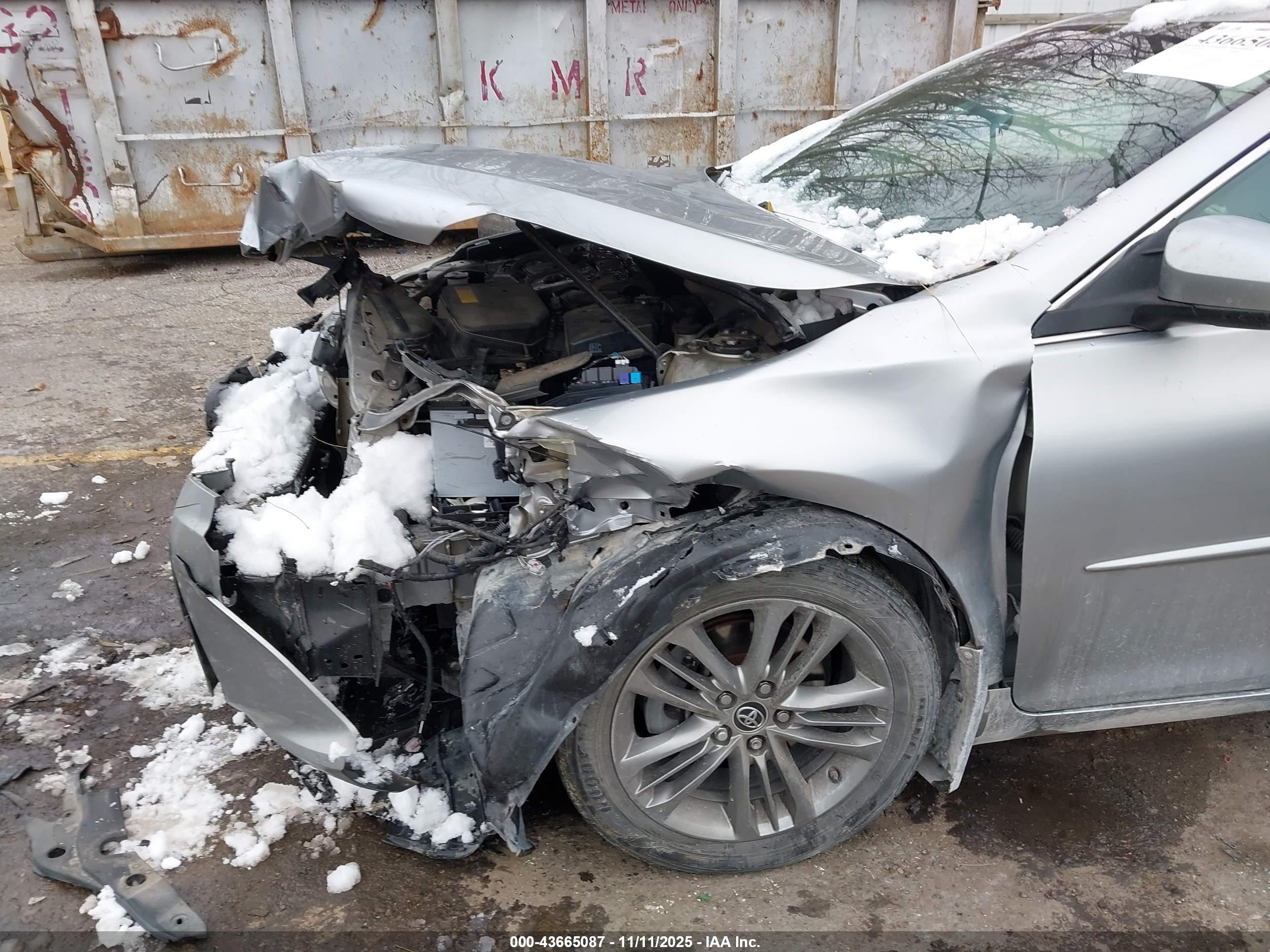 TOYOTA CAMRY image 6