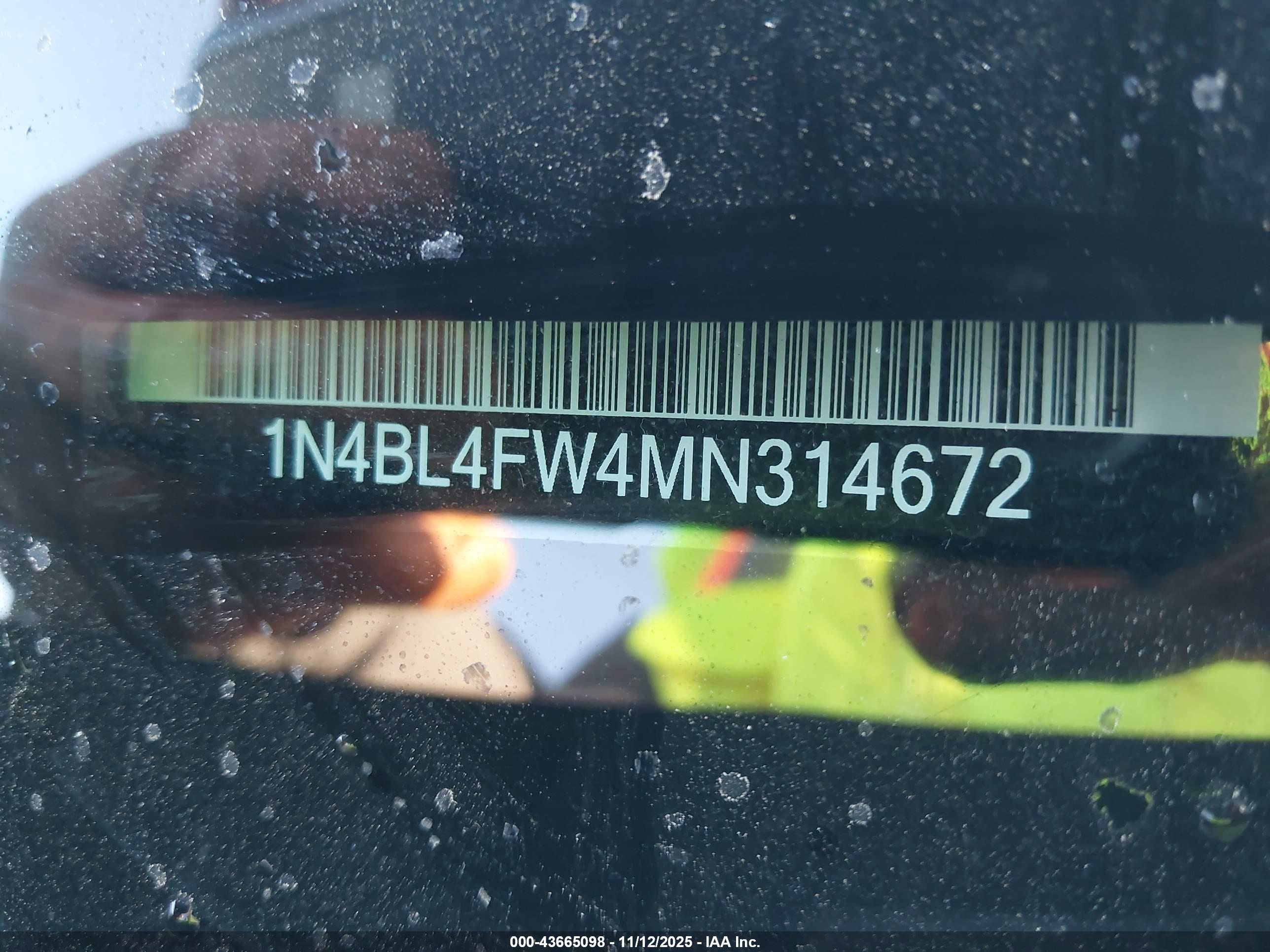 NISSAN ALTIMA image 9