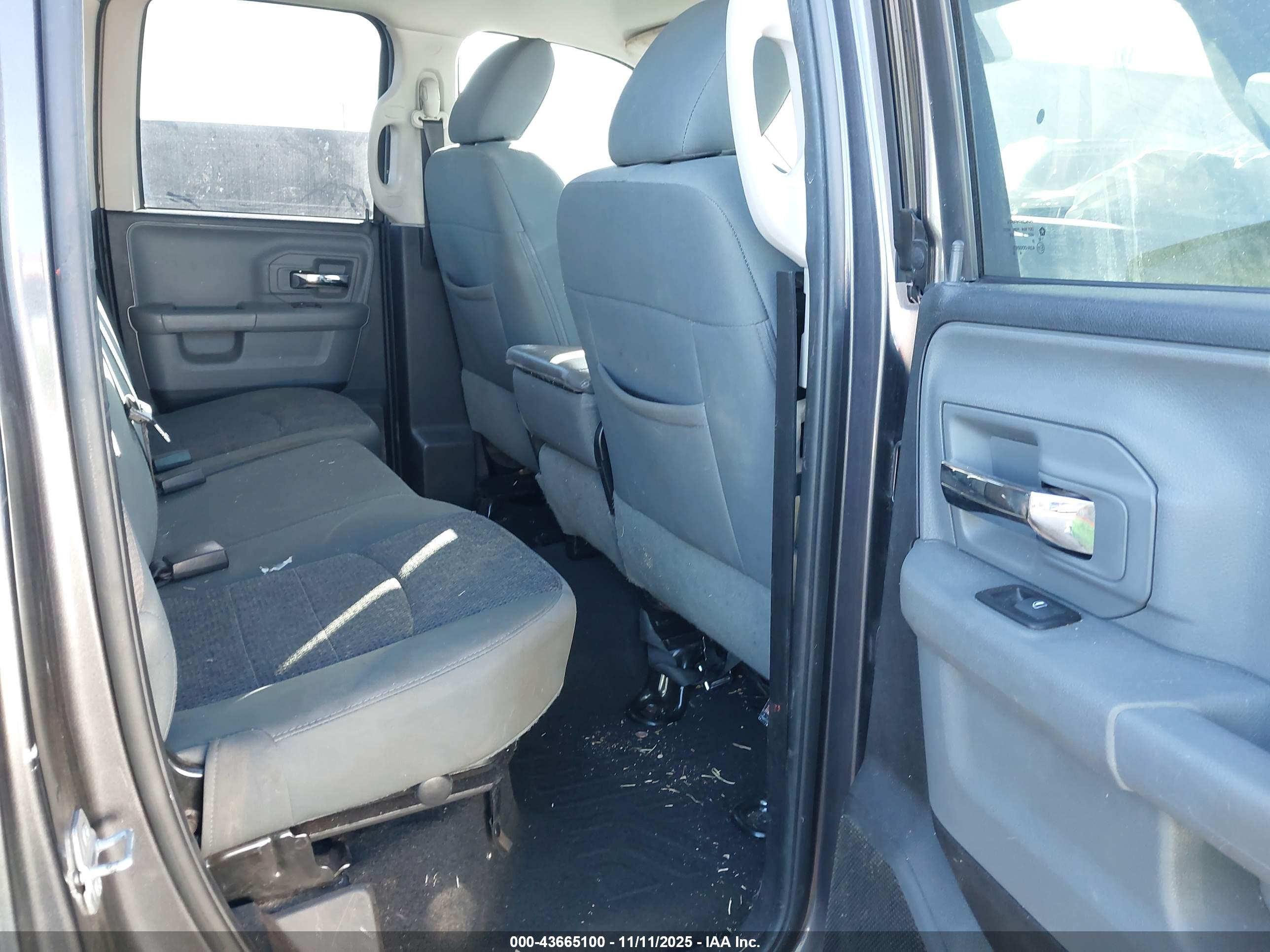 RAM 1500 image 8