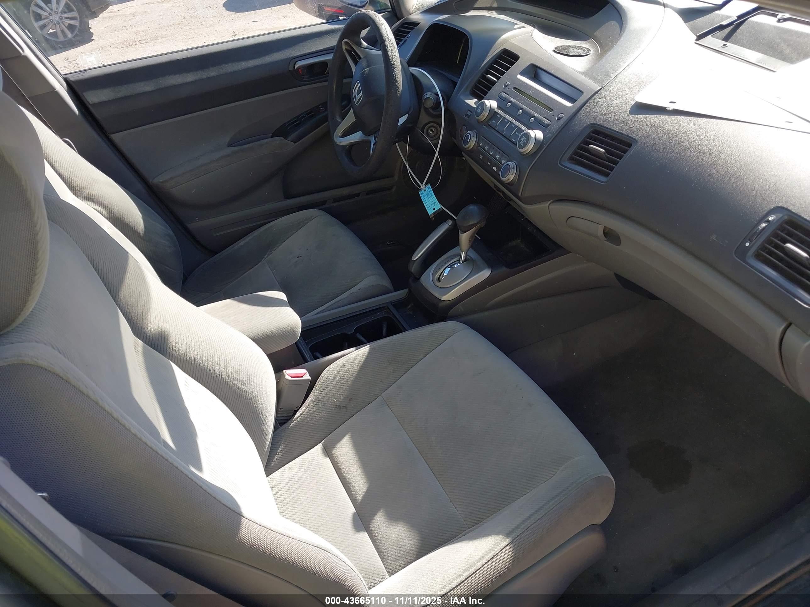 HONDA CIVIC image 5