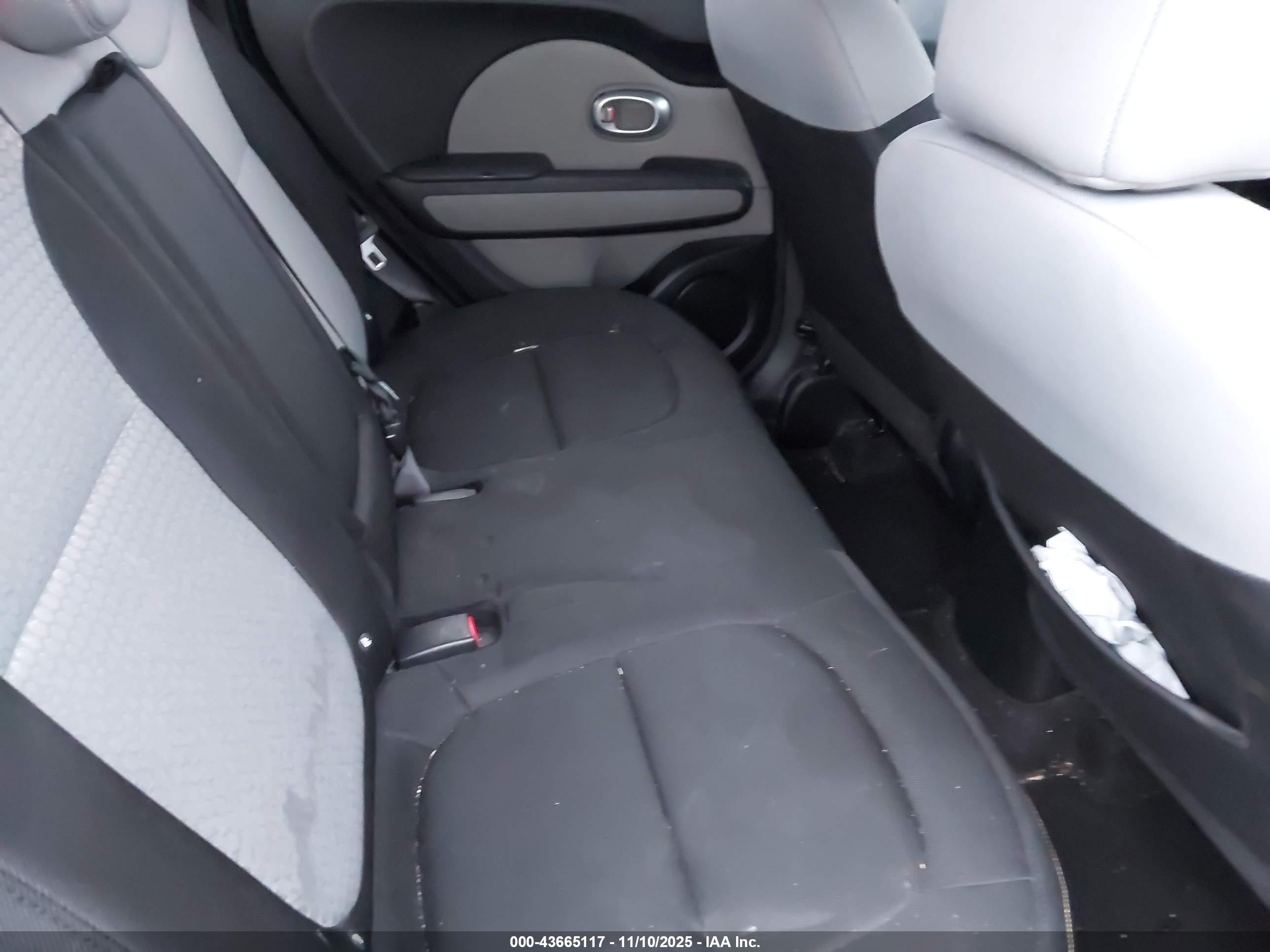 KIA SOUL image 8