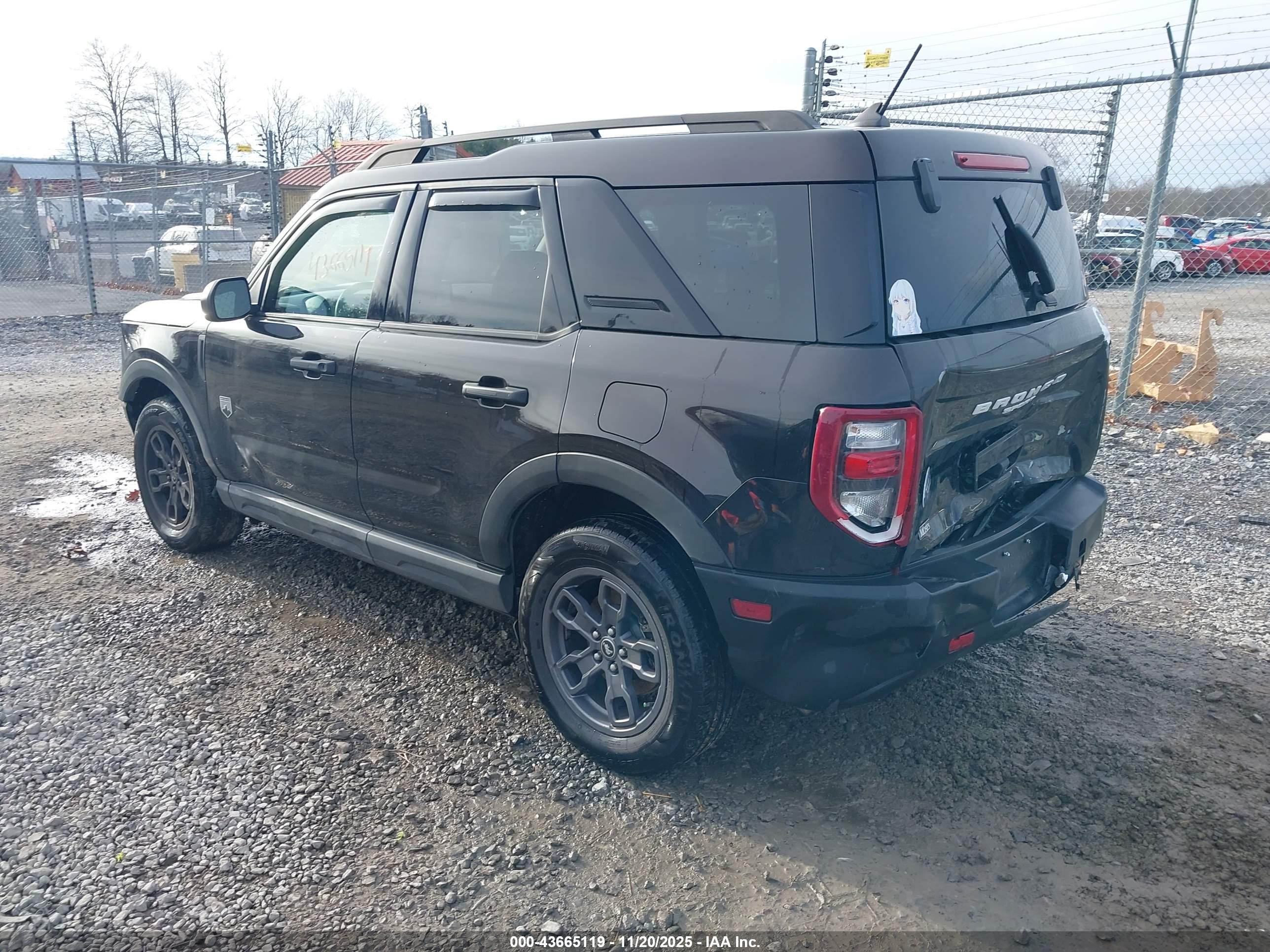 FORD BRONCO image 3