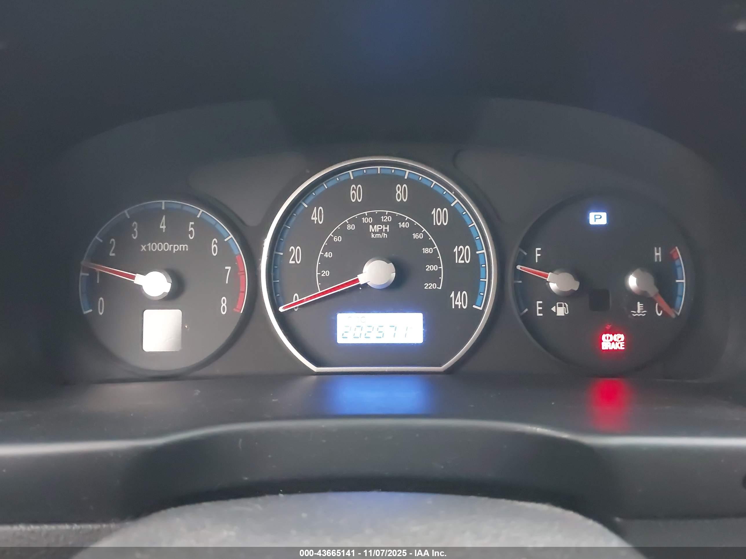 HYUNDAI SANTA image 7