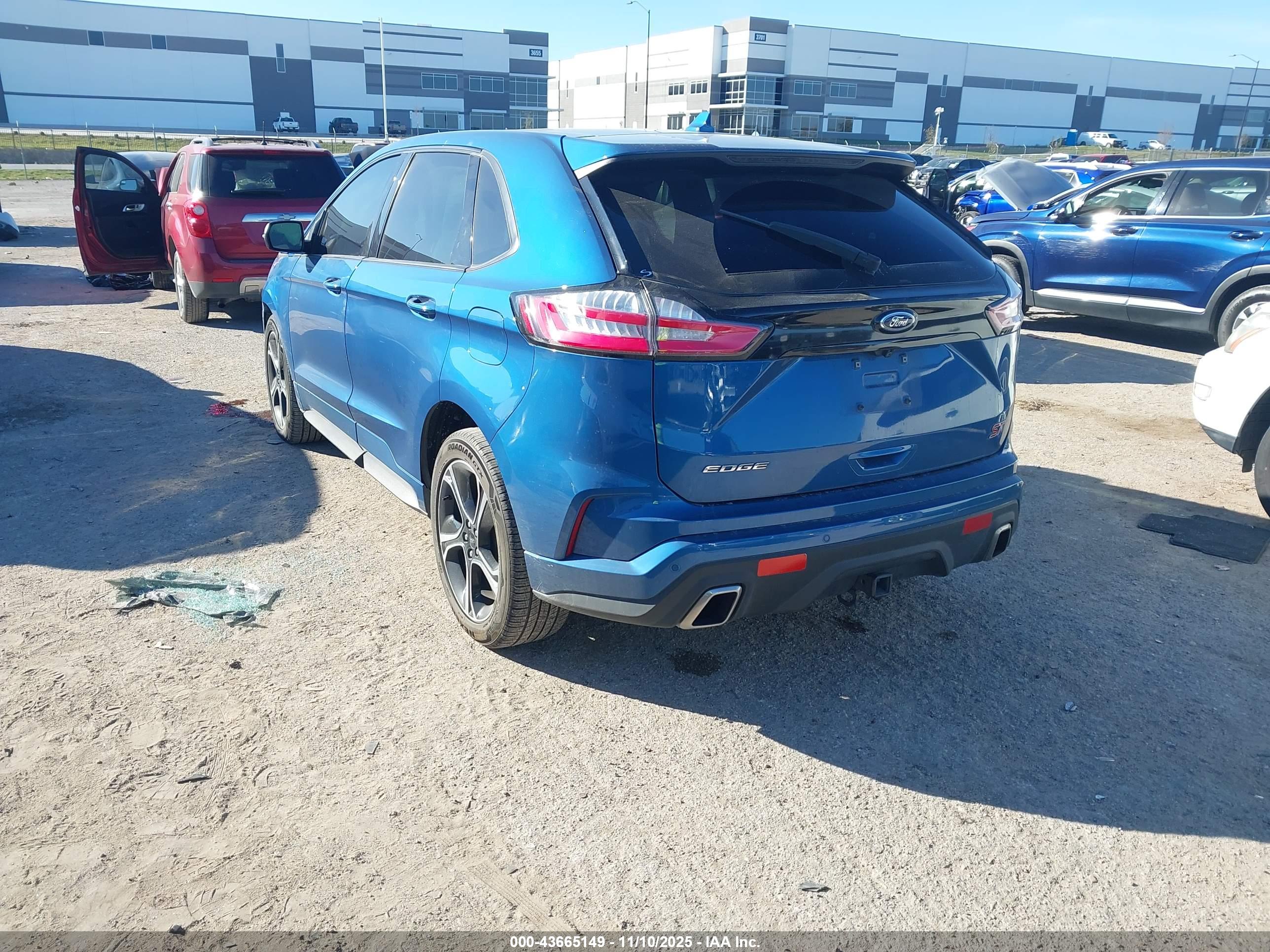 FORD EDGE image 3