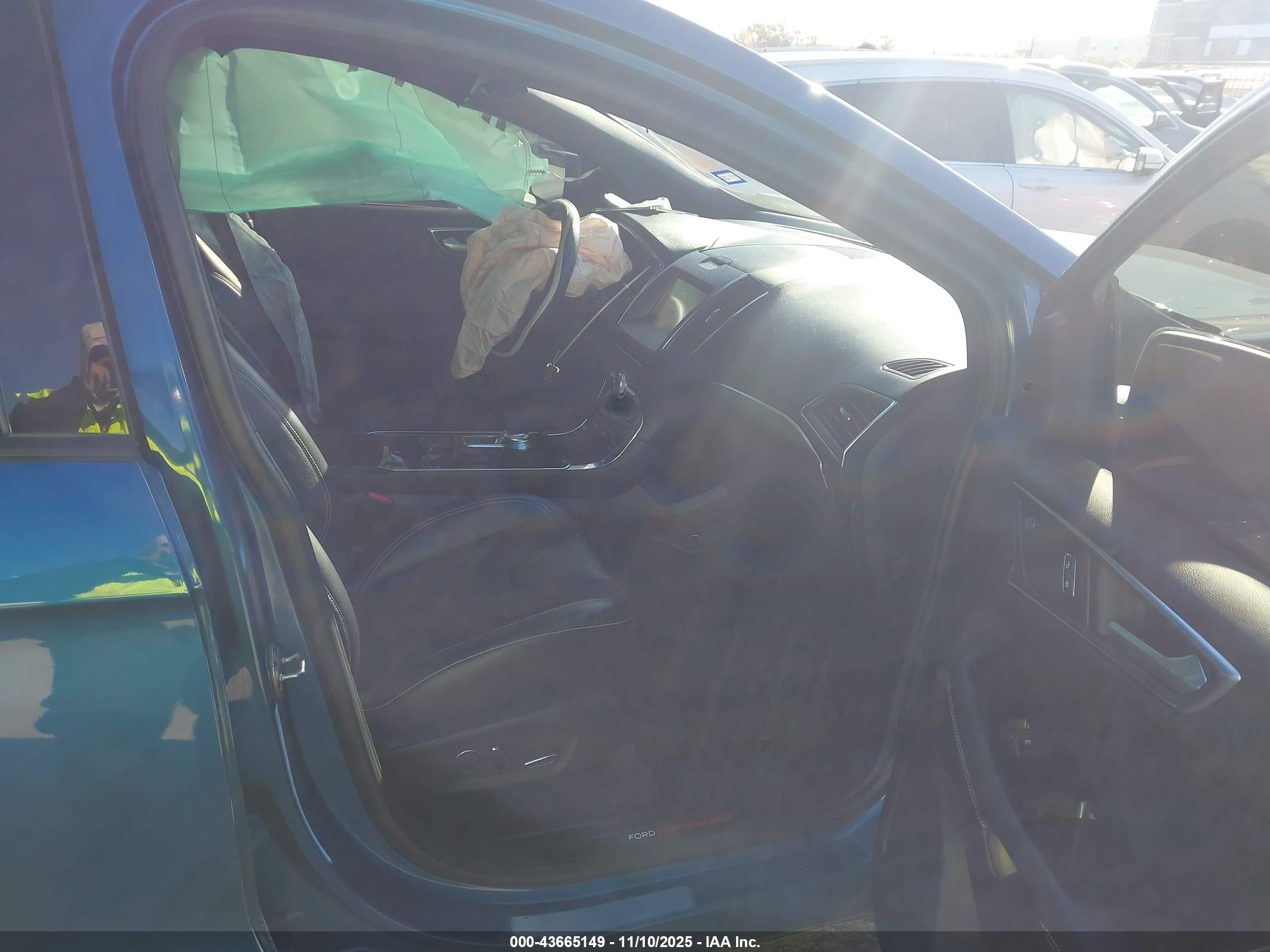 FORD EDGE image 5