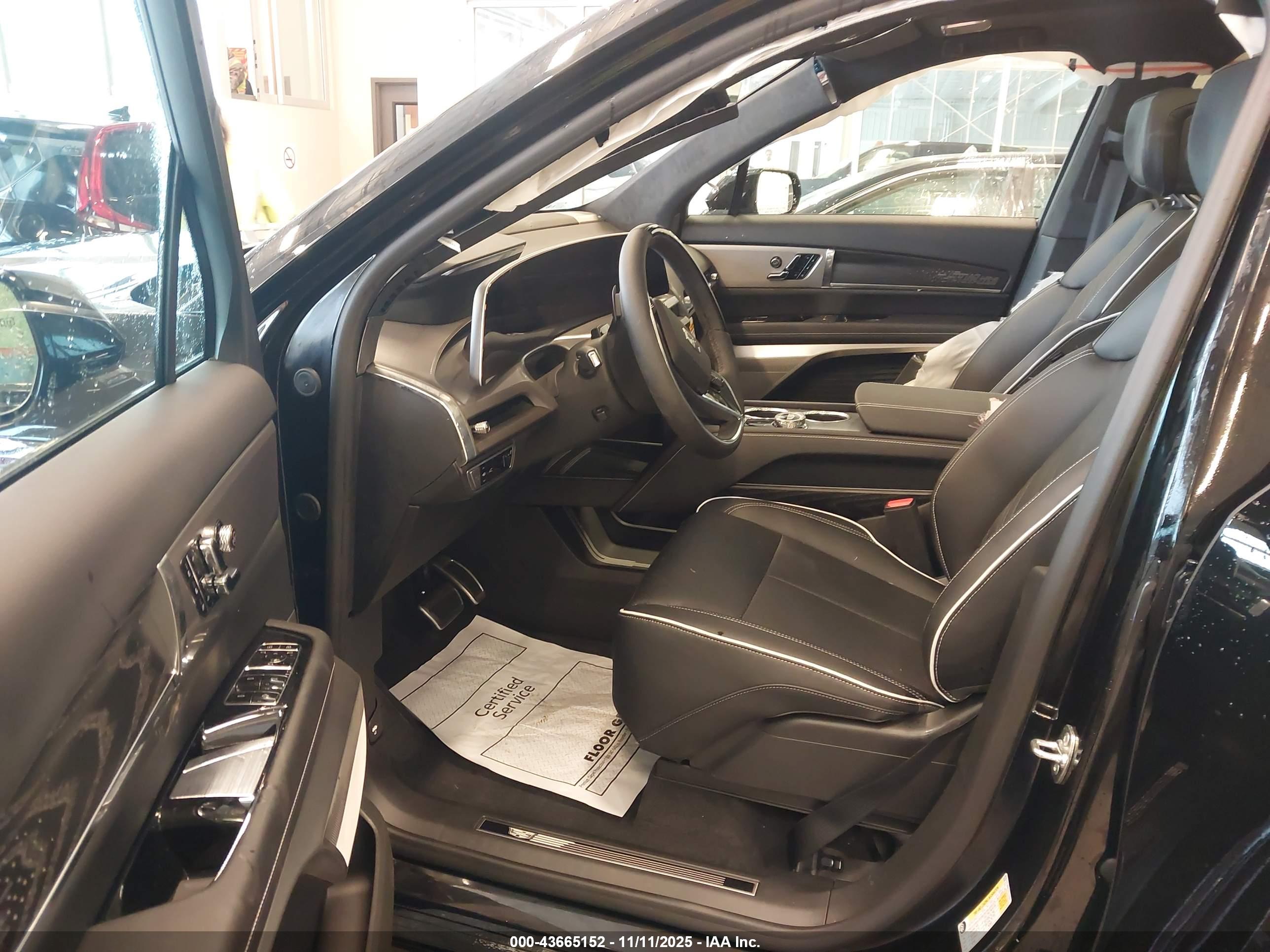 CADILLAC VISTIQ image 5