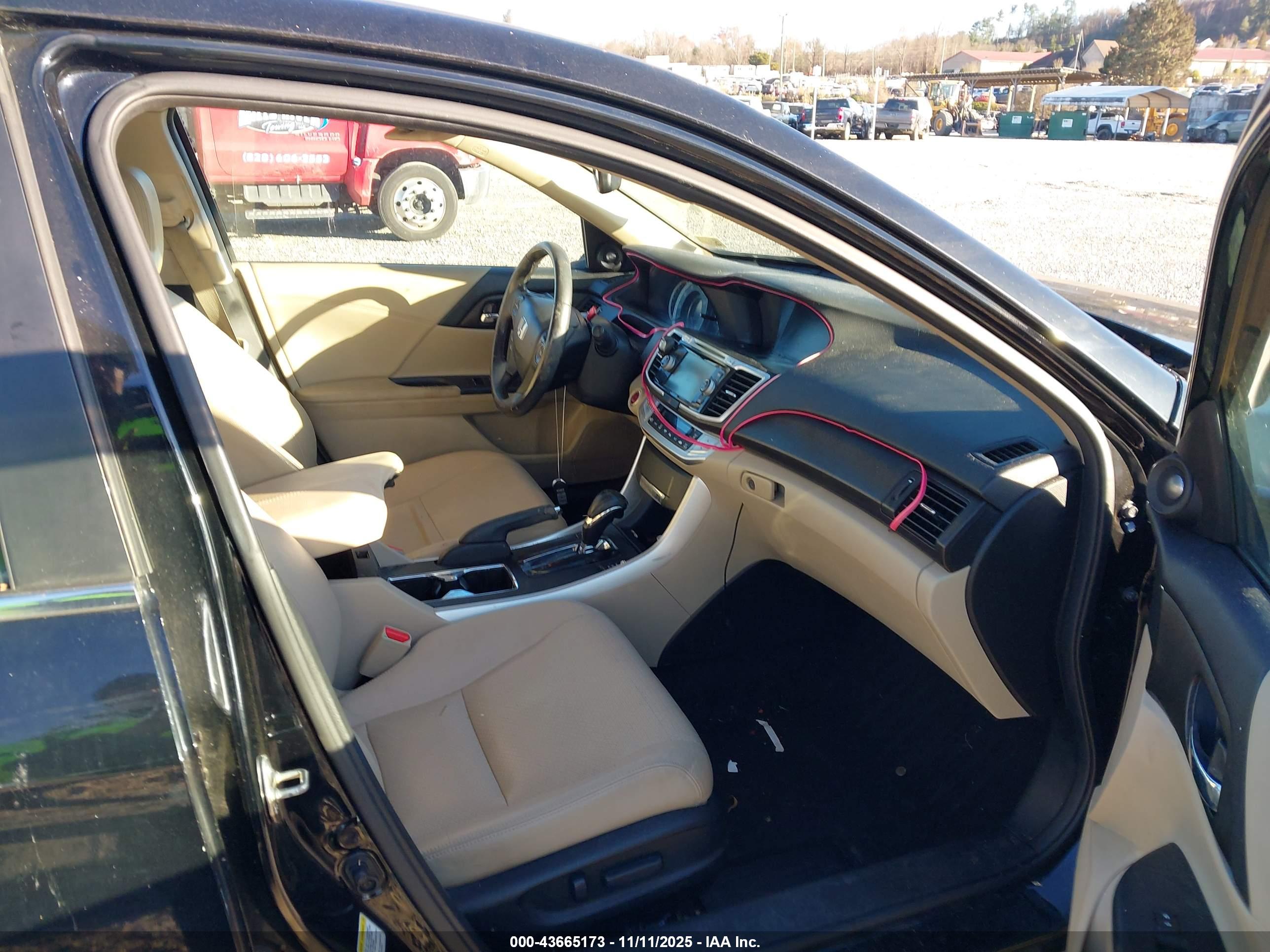 HONDA ACCORD image 5