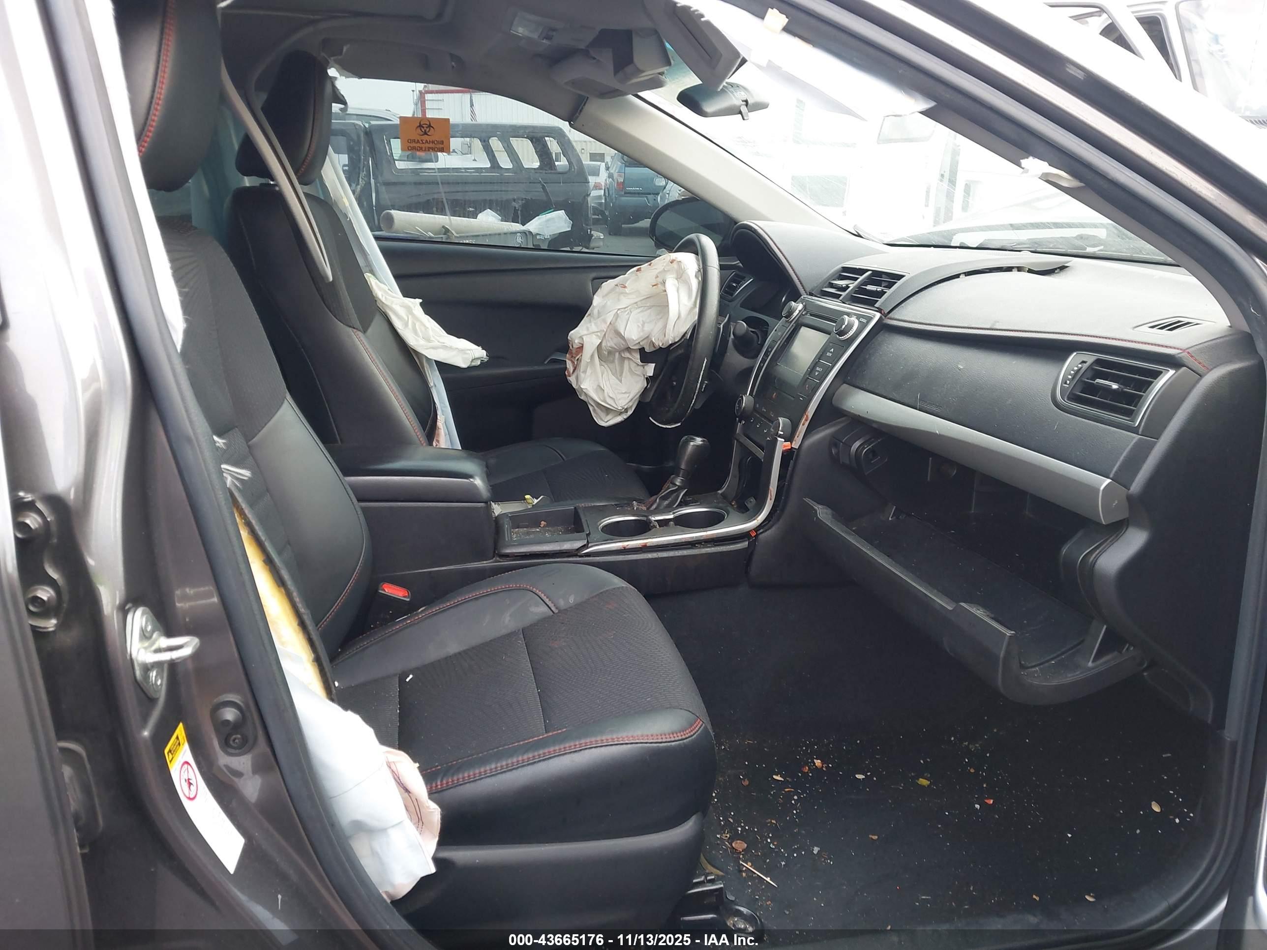 TOYOTA CAMRY image 5