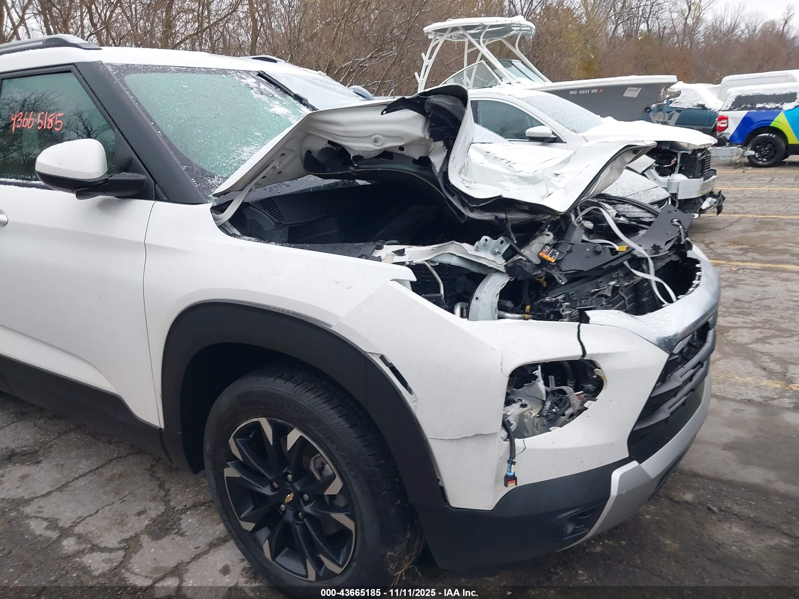CHEVROLET TRAILBLAZER image 6