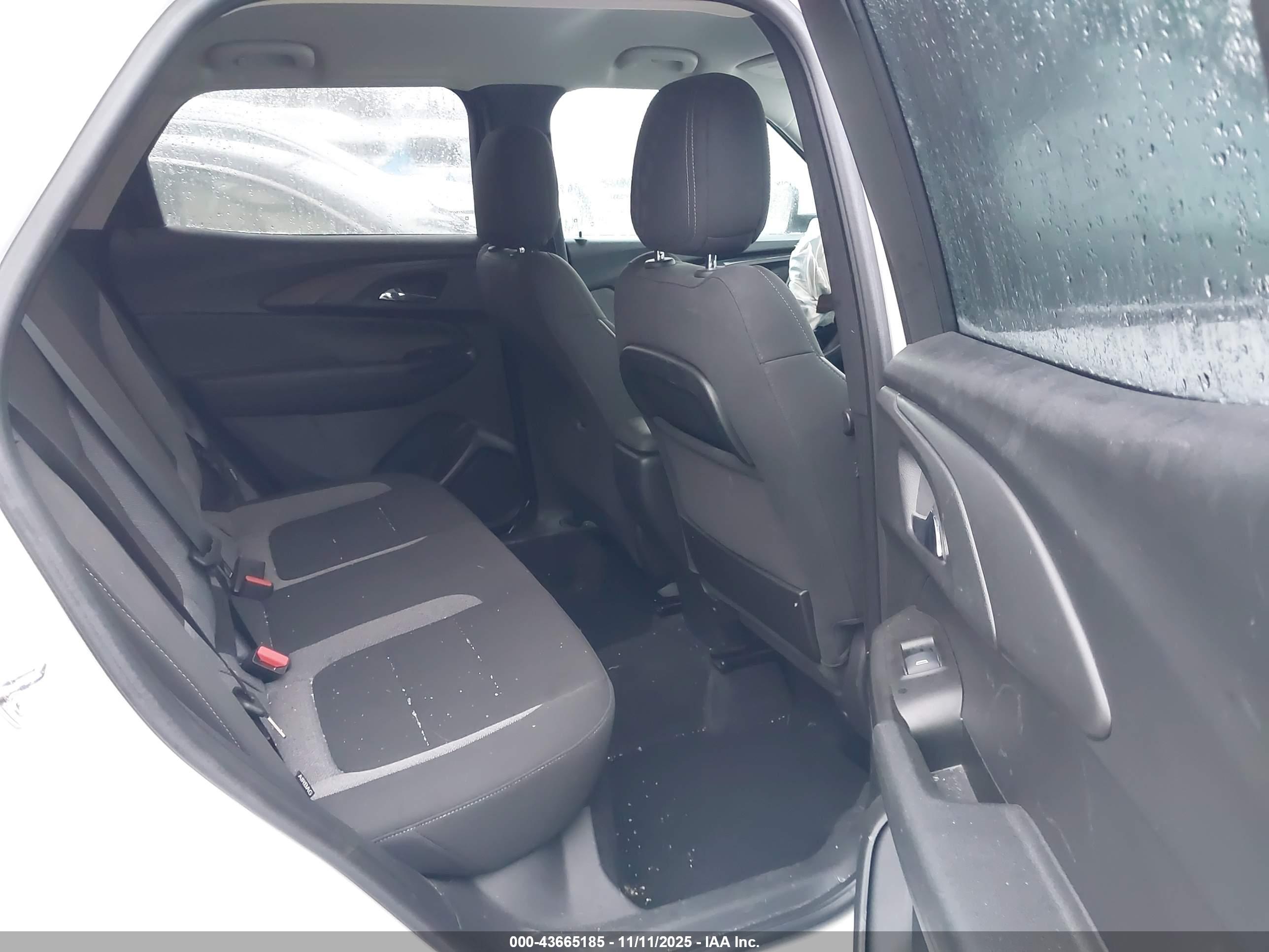 CHEVROLET TRAILBLAZER image 8