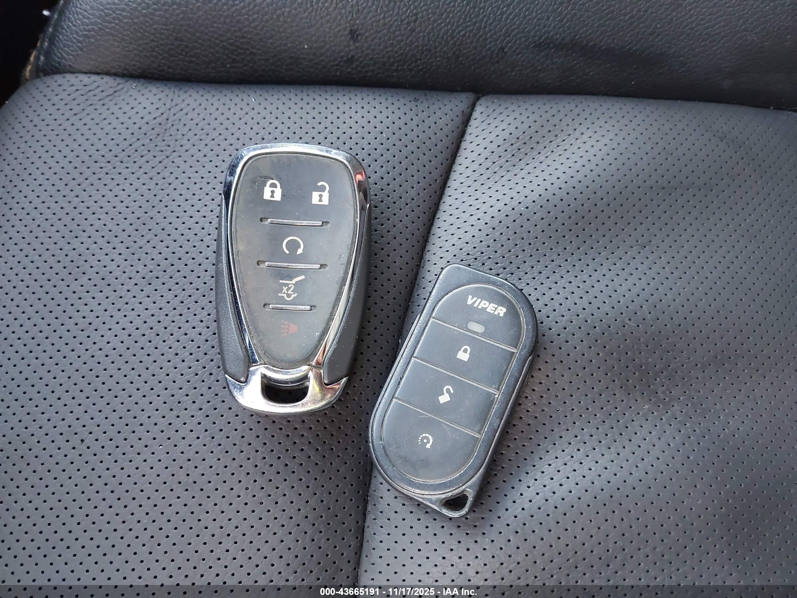 CHEVROLET EQUINOX image 11