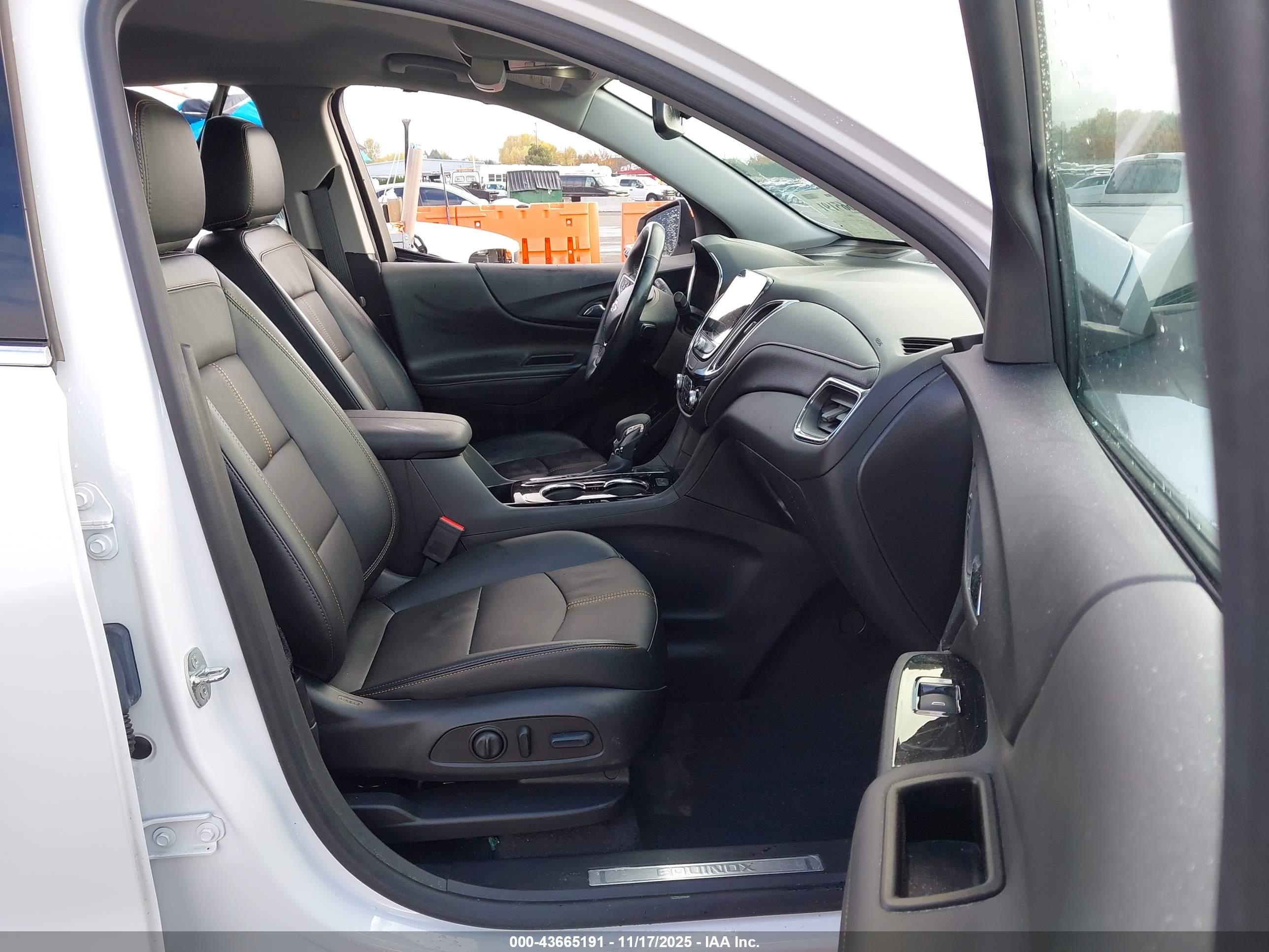 CHEVROLET EQUINOX image 5
