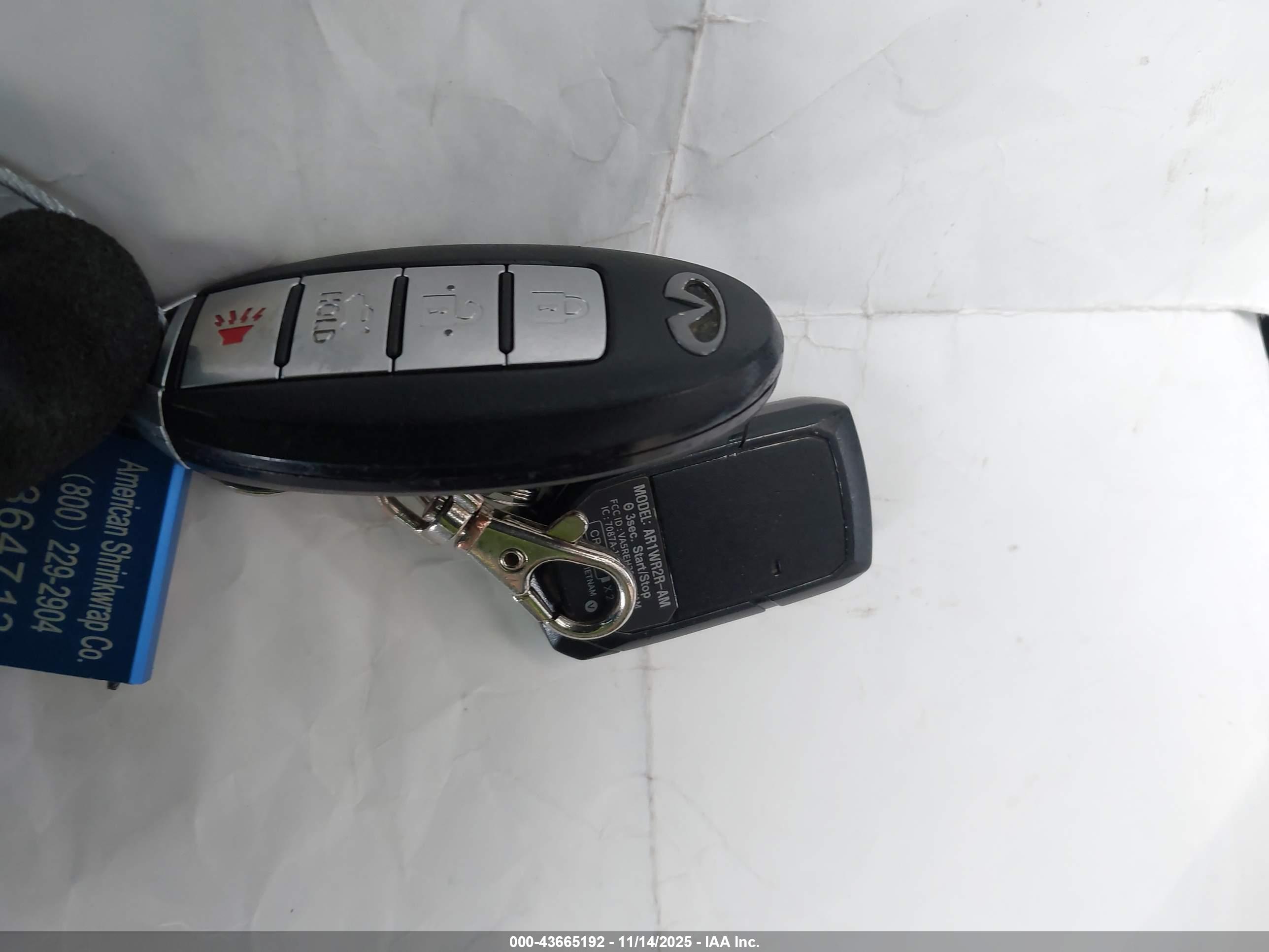 INFINITI M37X image 11
