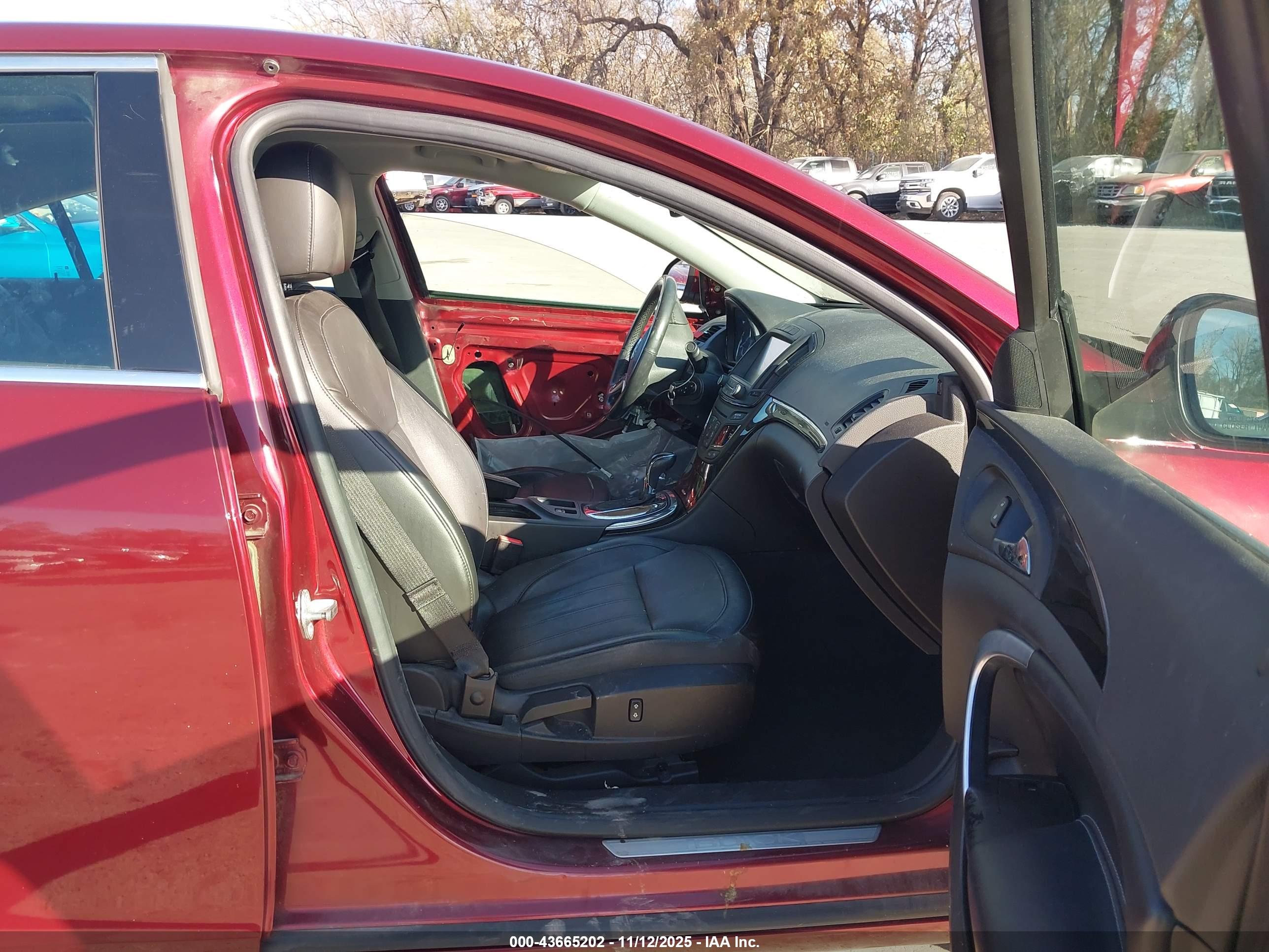 BUICK REGAL image 5