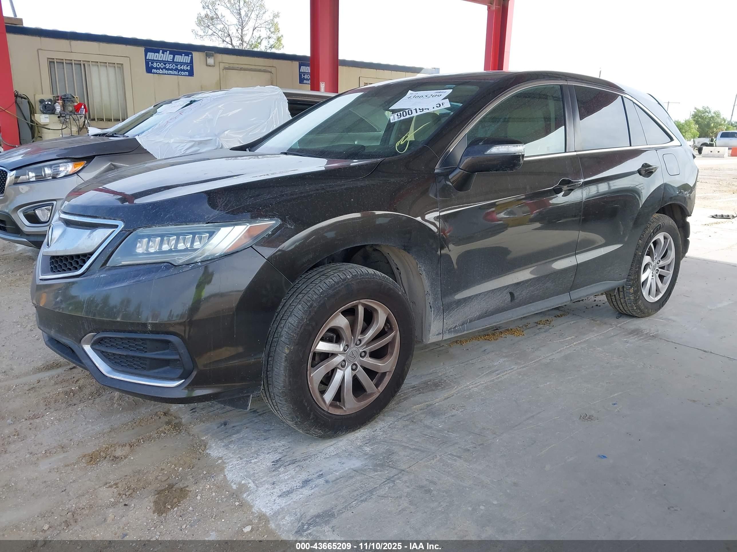 ACURA RDX image 2