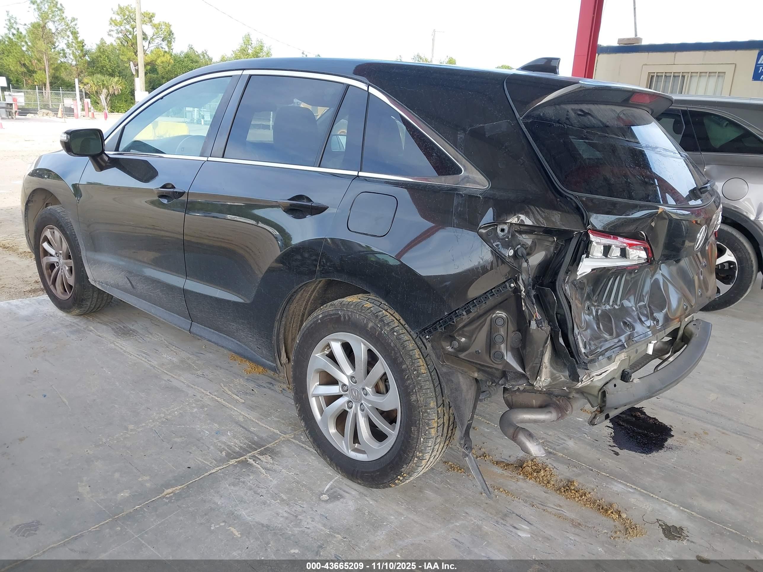 ACURA RDX image 3