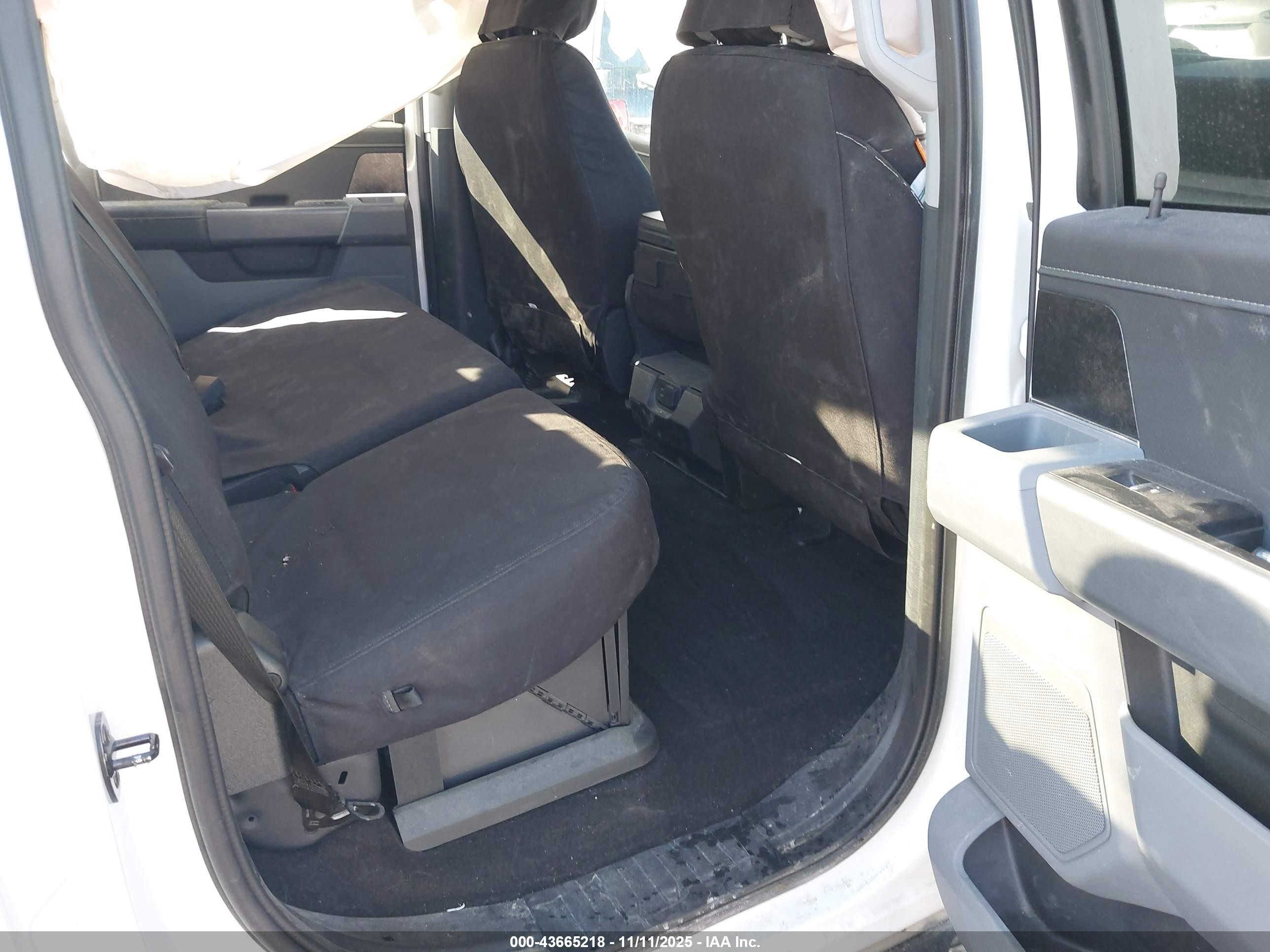 FORD F-150 image 8