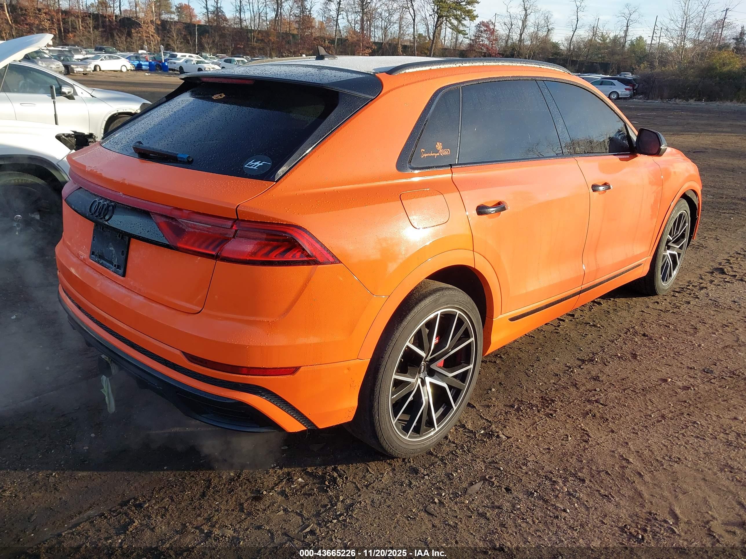 AUDI Q8 image 4