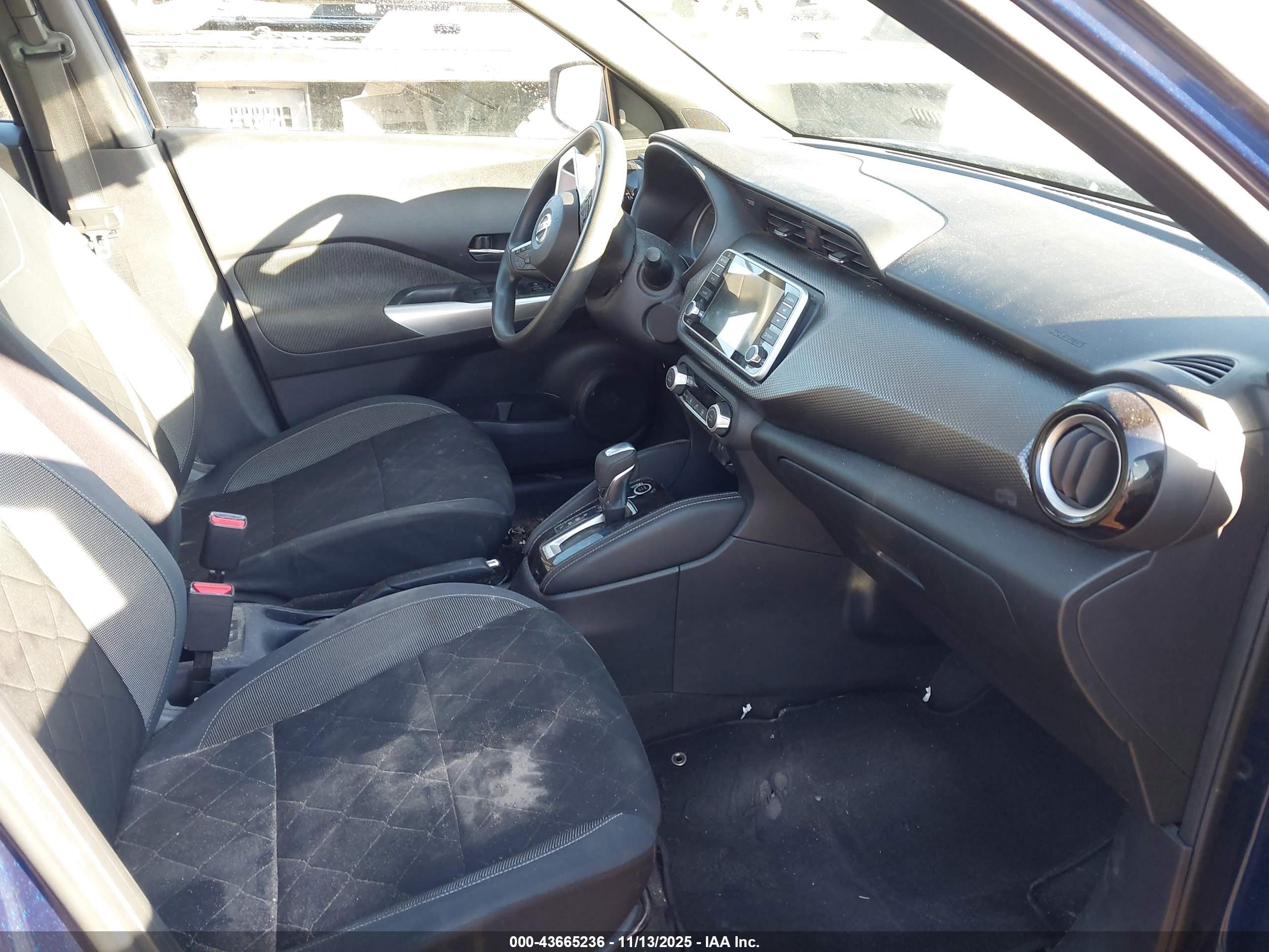 NISSAN KICKS image 5