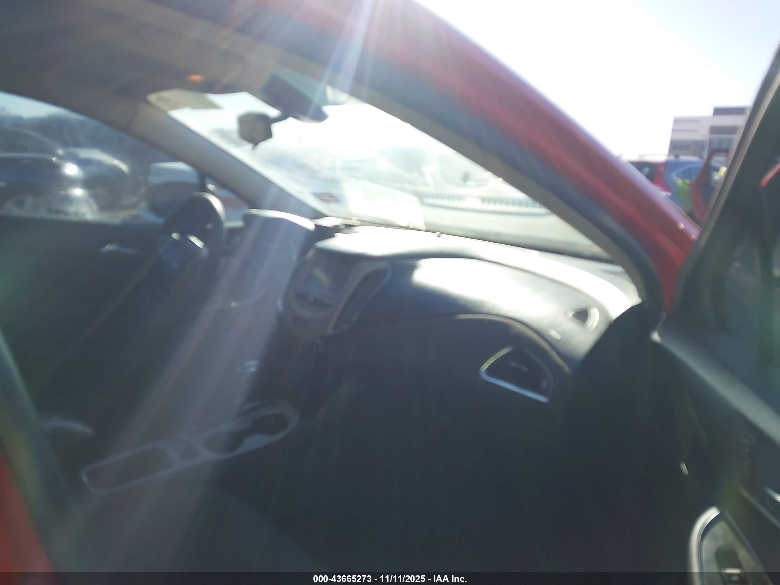 CHEVROLET CRUZE image 5