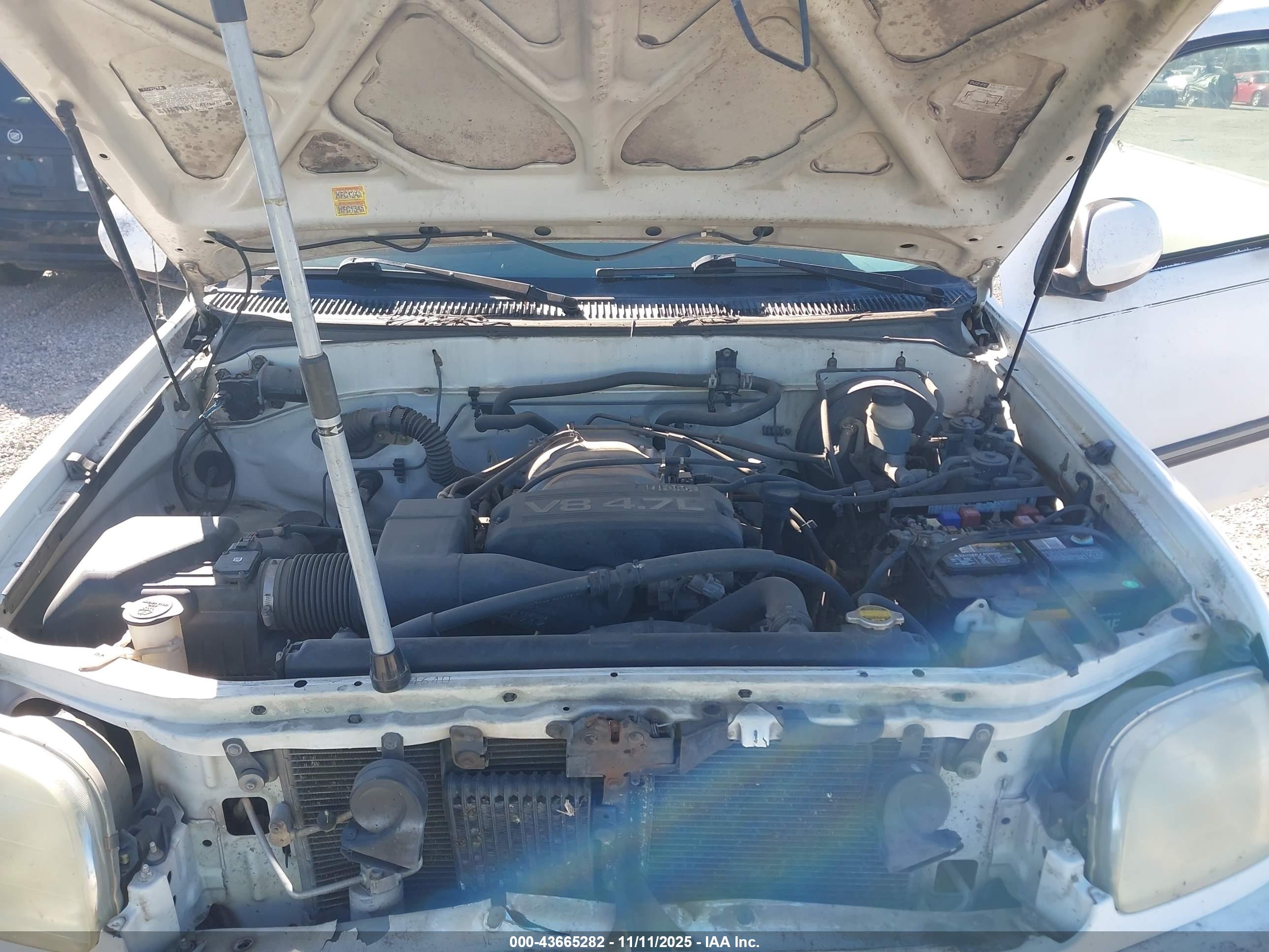 TOYOTA TUNDRA image 10