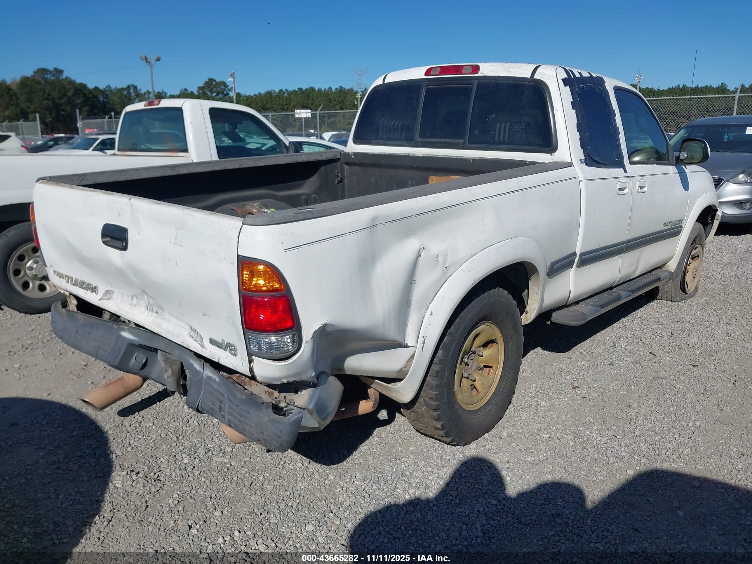 TOYOTA TUNDRA image 4