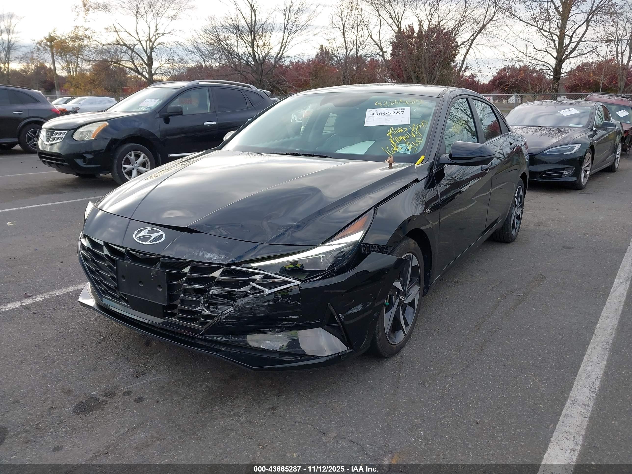 HYUNDAI ELANTRA image 2