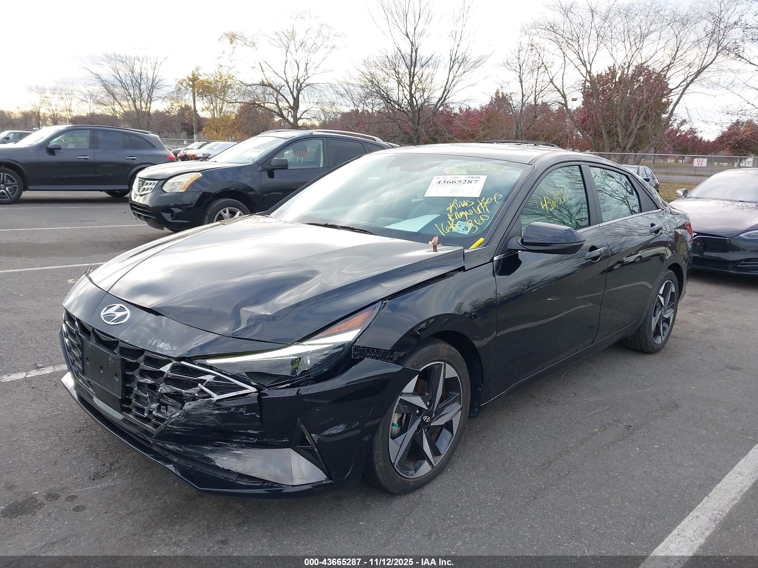 HYUNDAI ELANTRA image 6