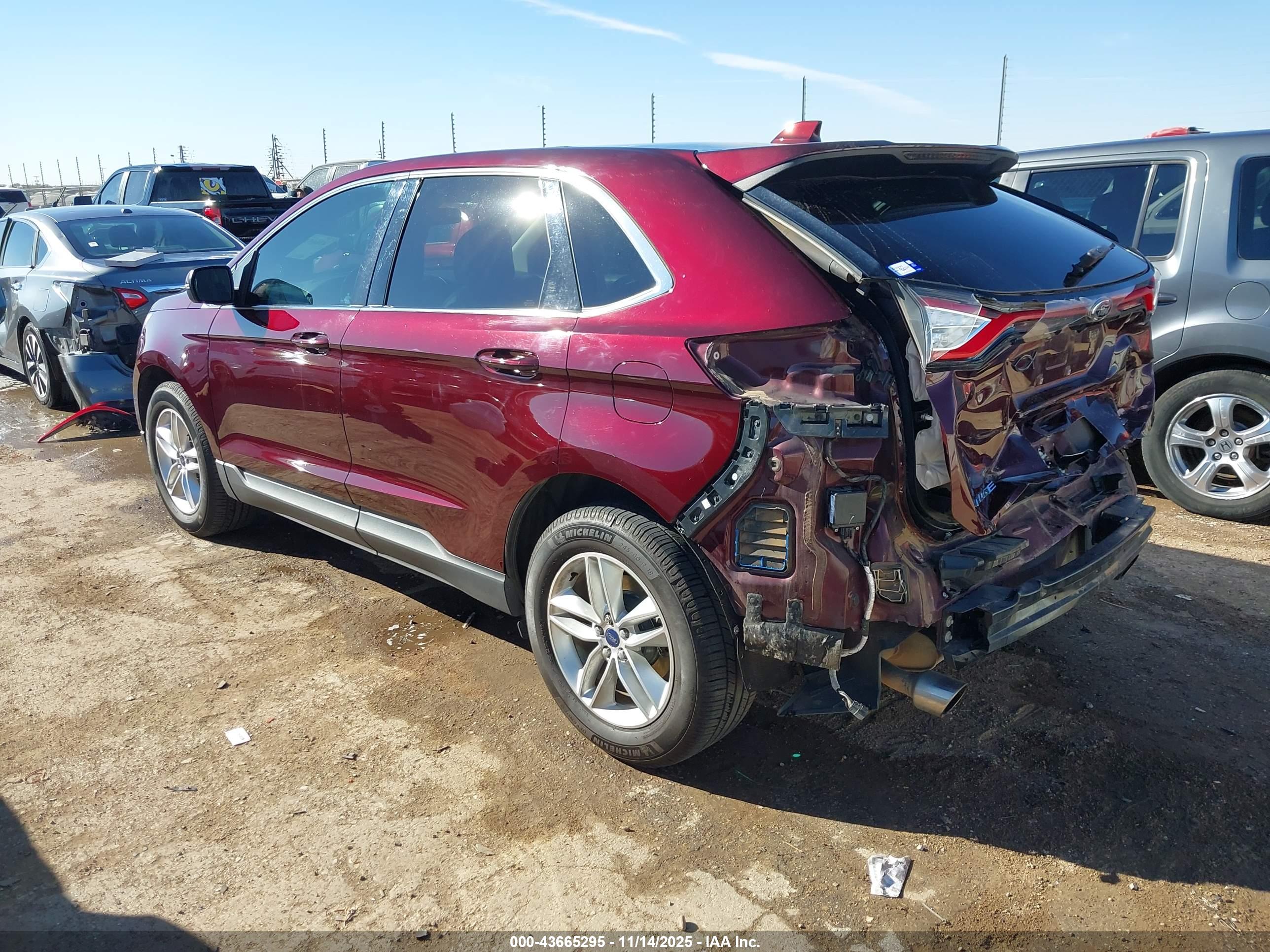 FORD EDGE image 3