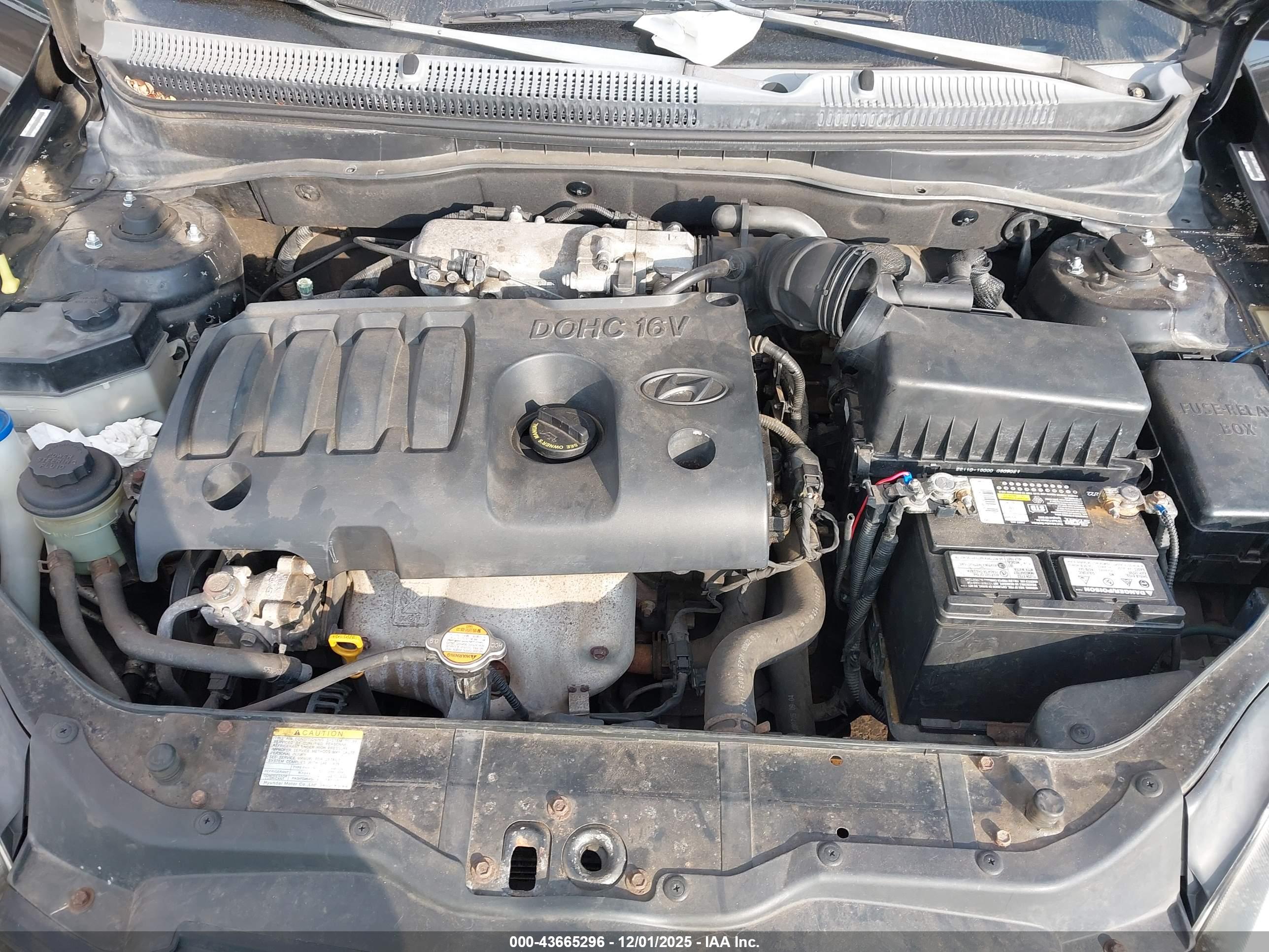 HYUNDAI ACCENT image 10