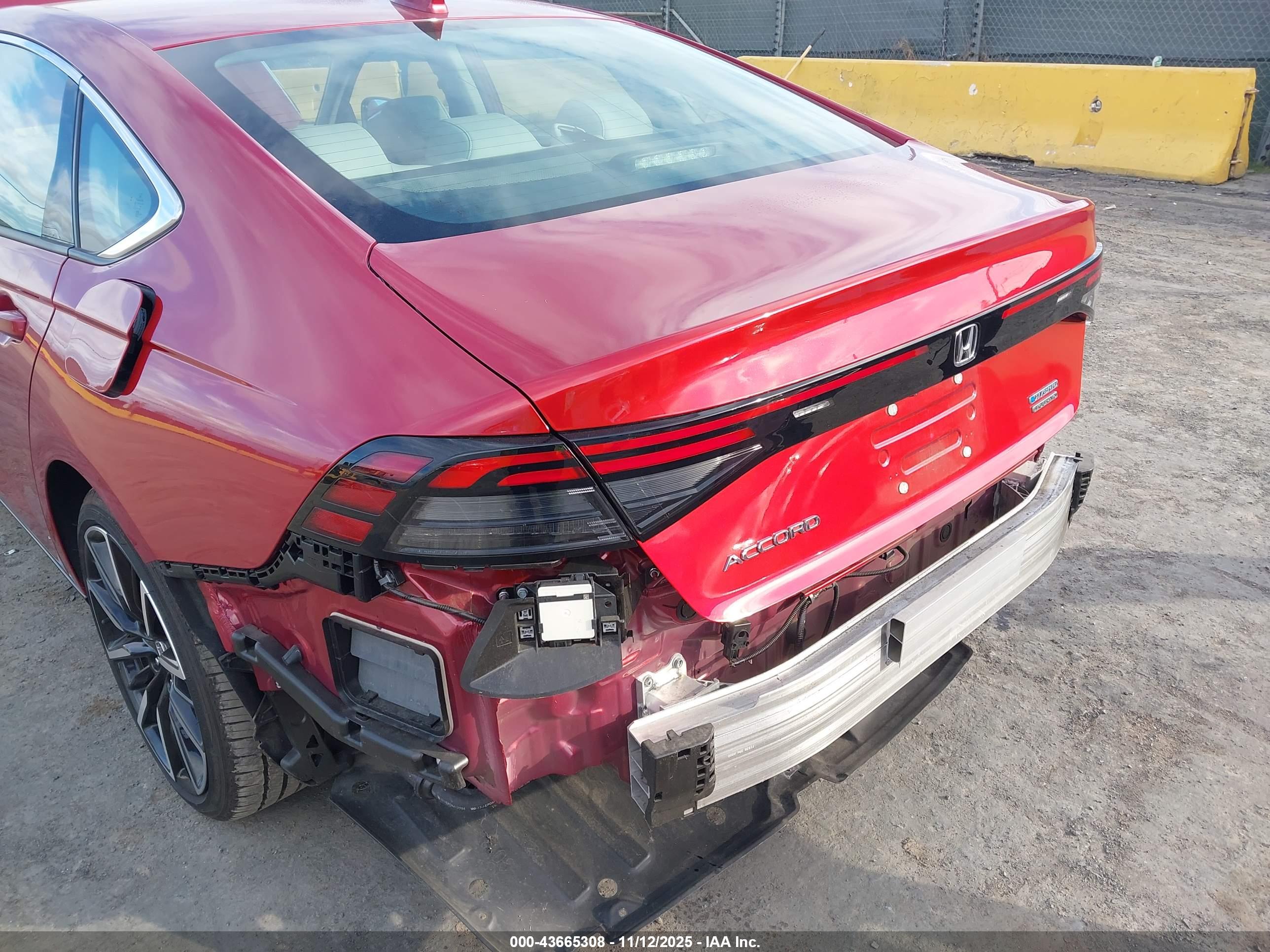 HONDA ACCORD image 6