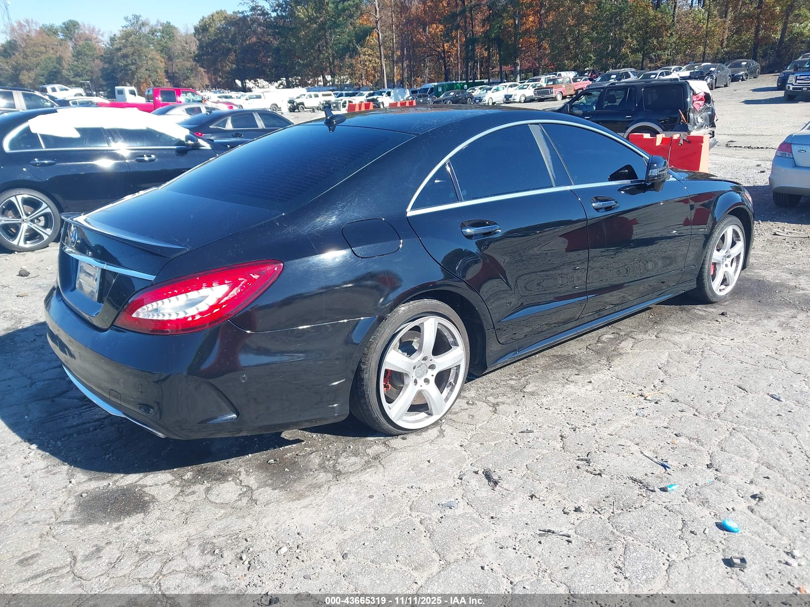 MERCEDES-BENZ CLS image 4