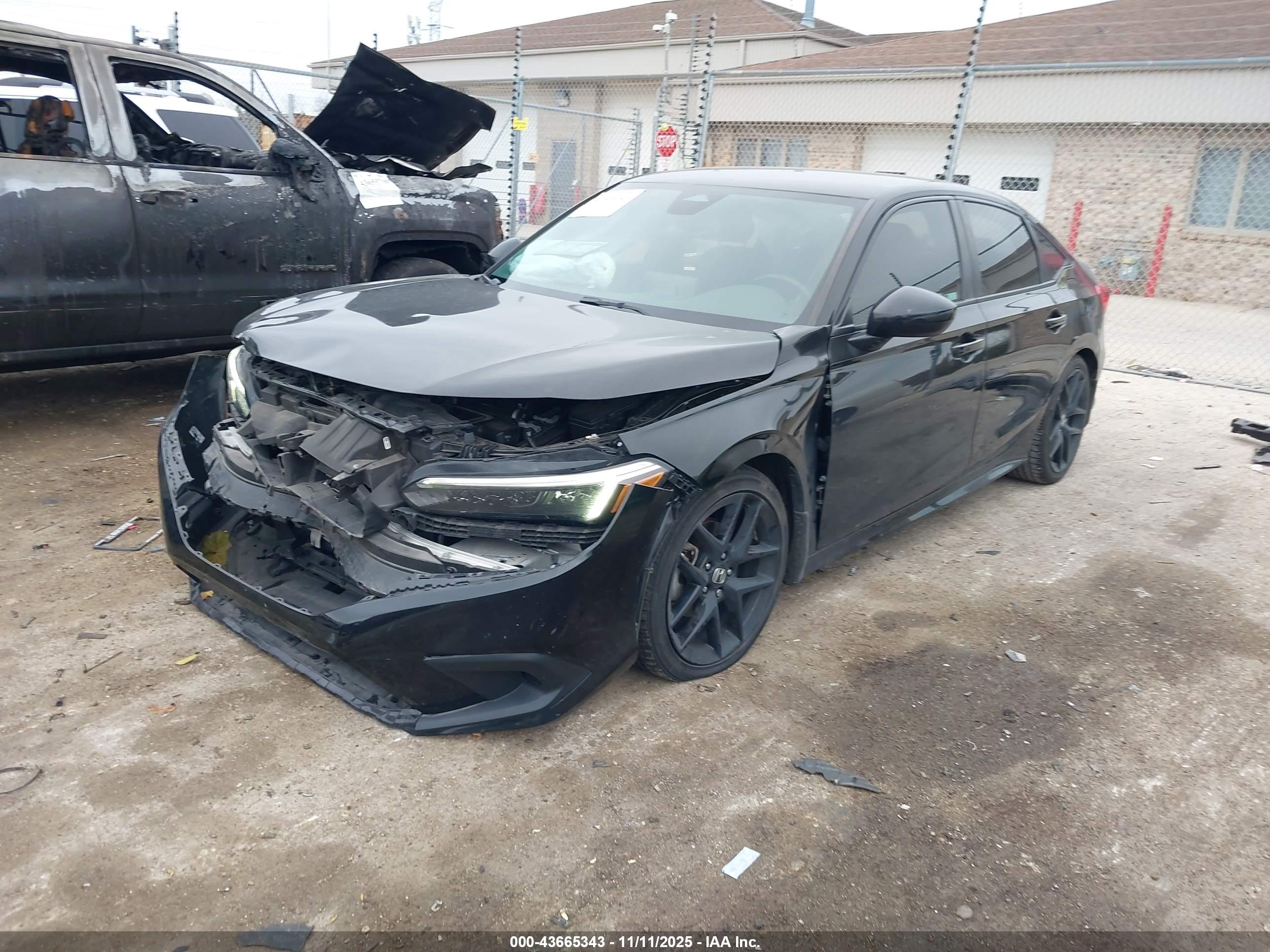 HONDA CIVIC image 2