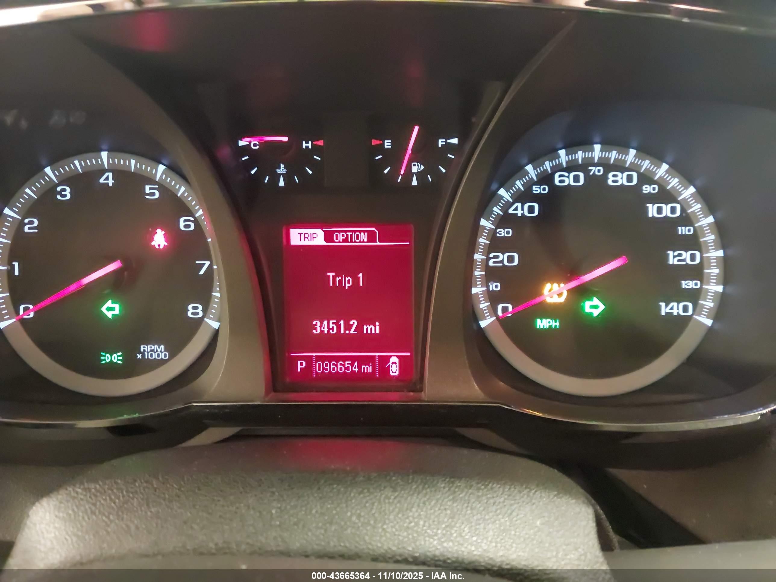 GMC TERRAIN image 7