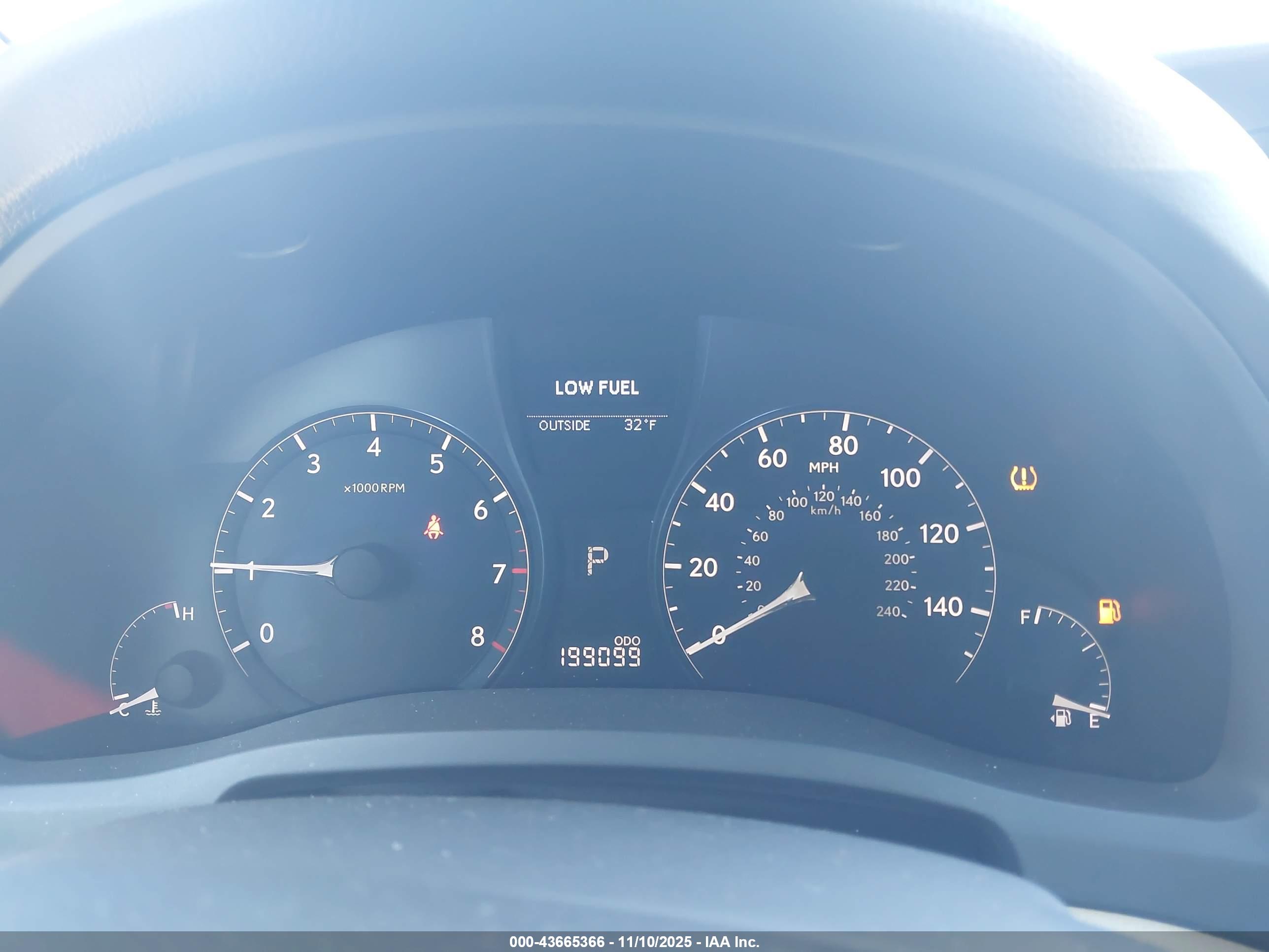 LEXUS RX image 7