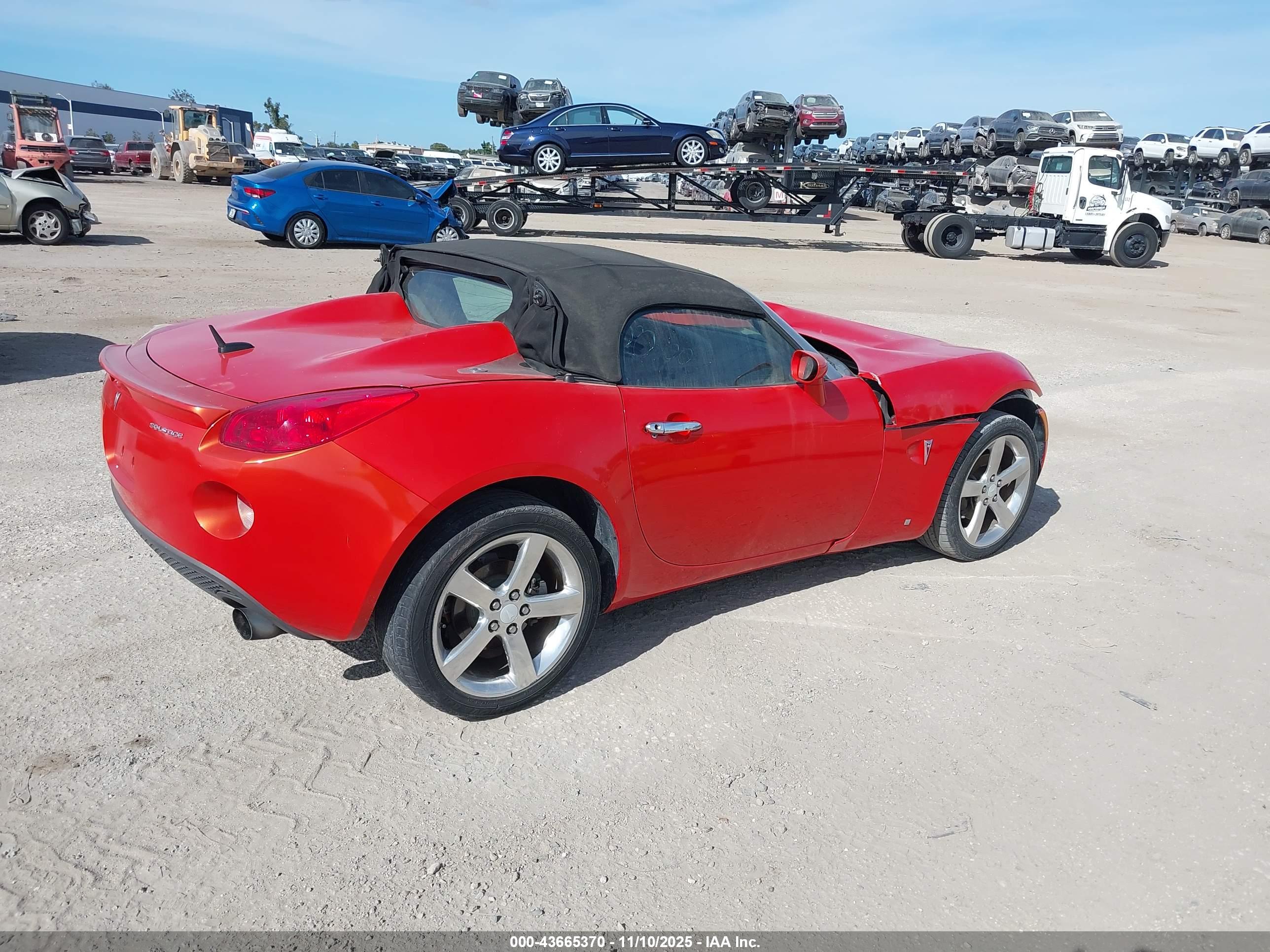 PONTIAC SOLSTICE image 4