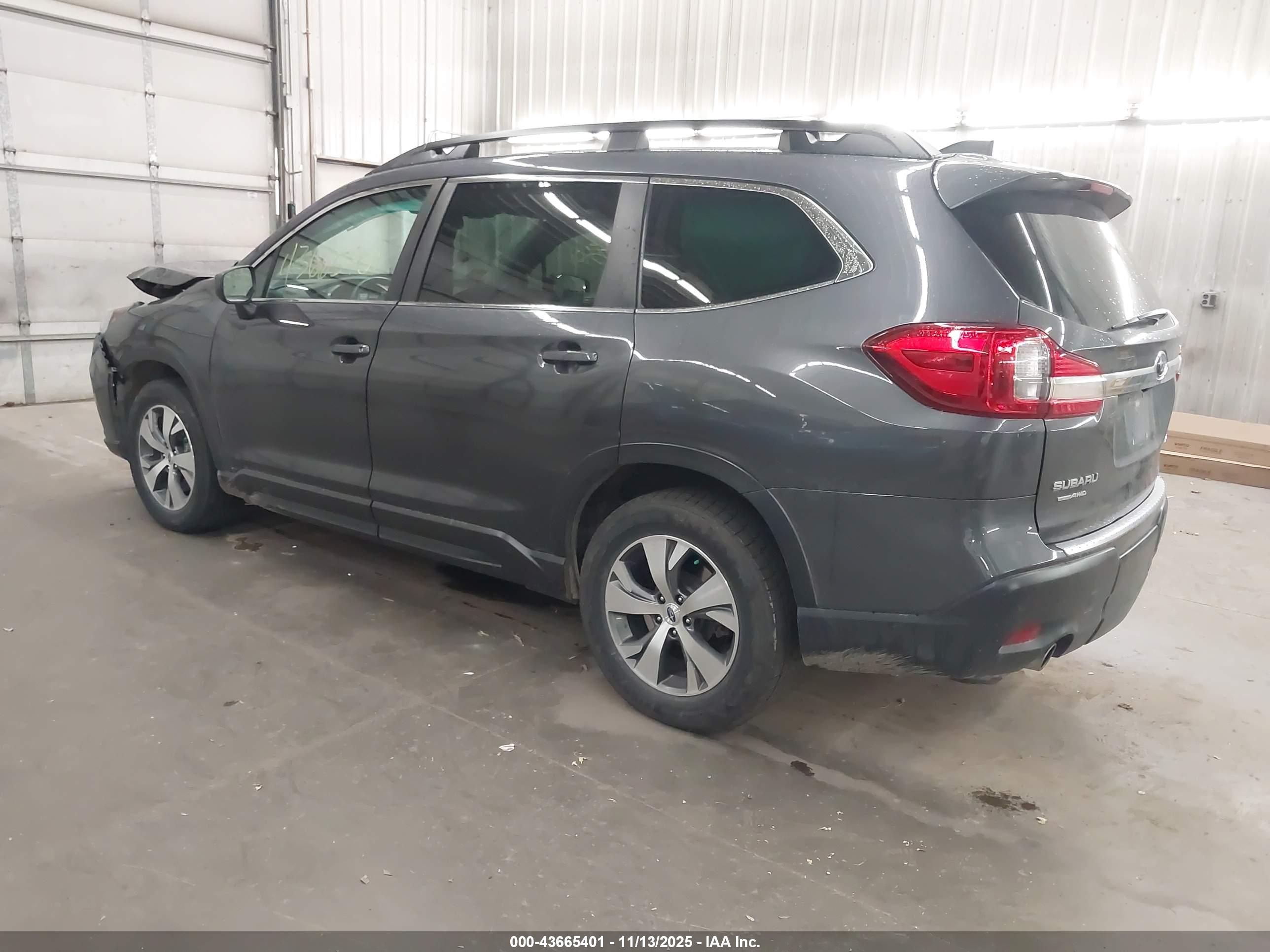SUBARU ASCENT image 3