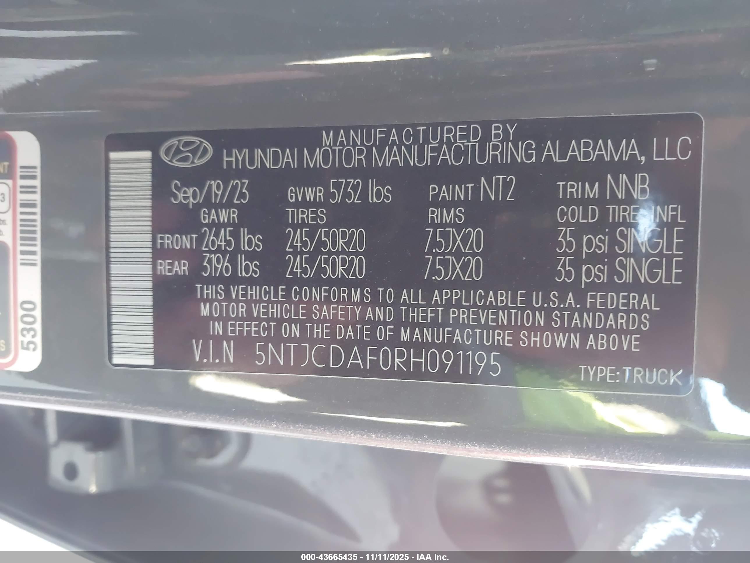 HYUNDAI SANTA image 9