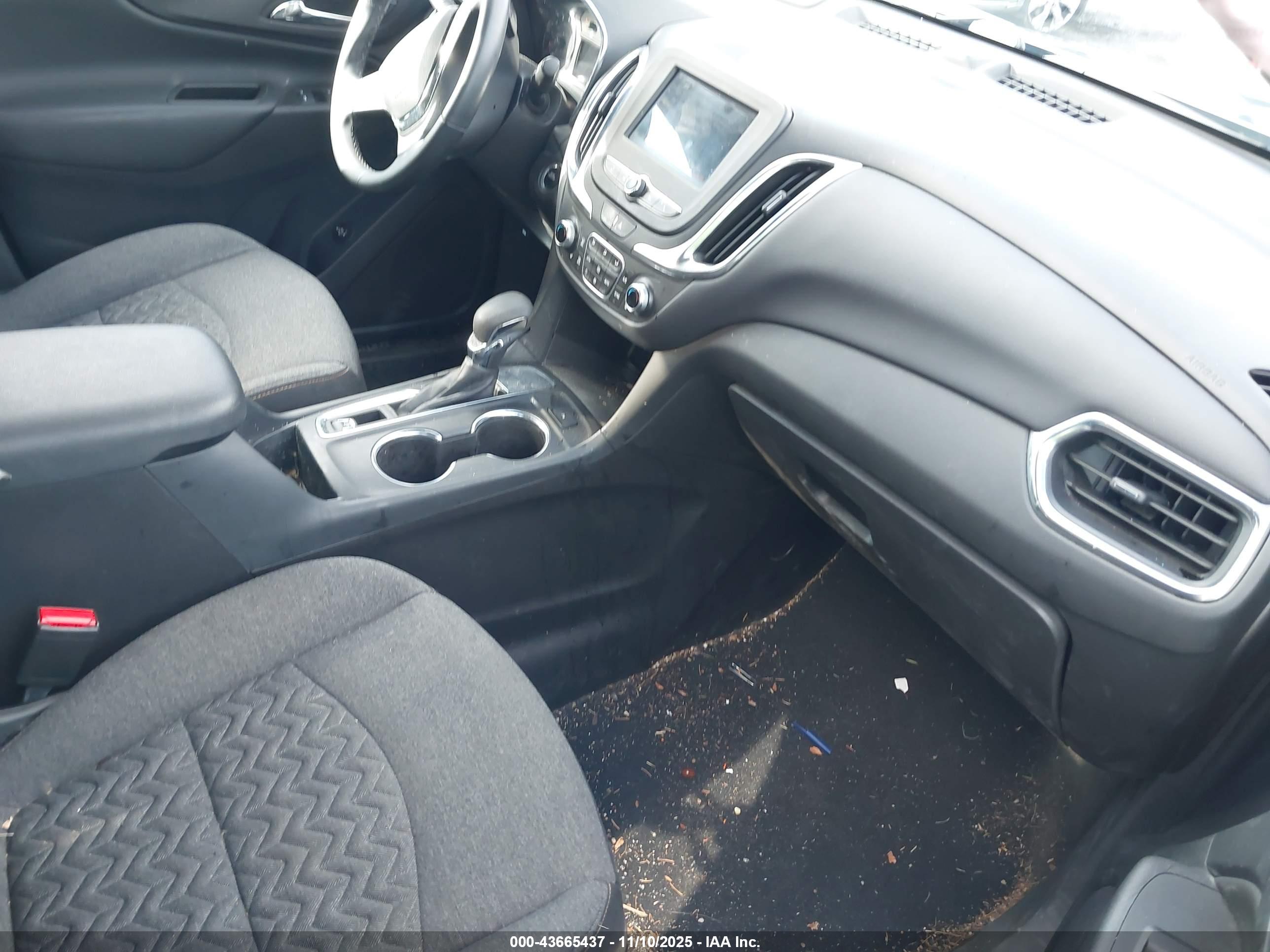 CHEVROLET EQUINOX image 5