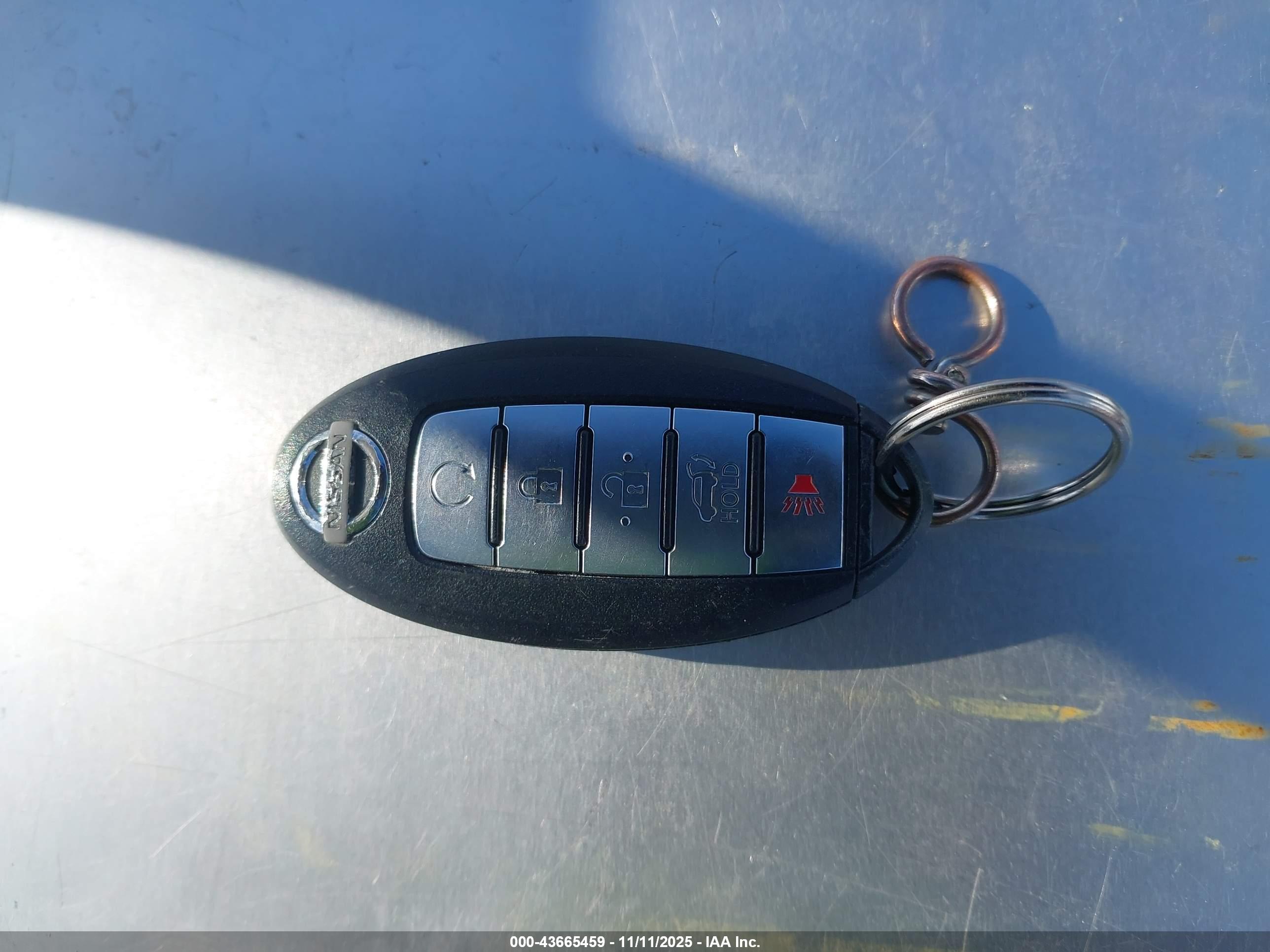 NISSAN ARMADA image 11