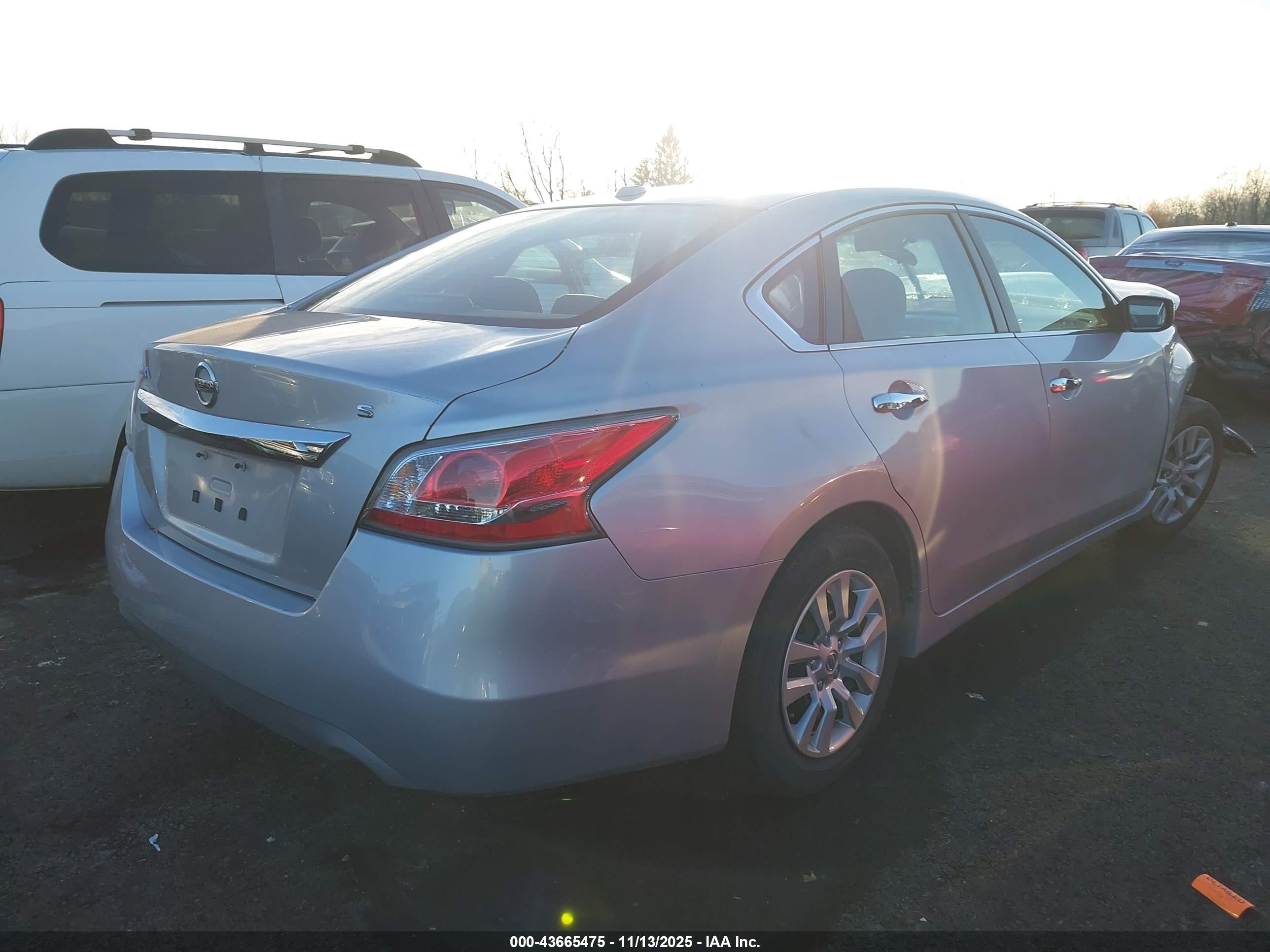 NISSAN ALTIMA image 4